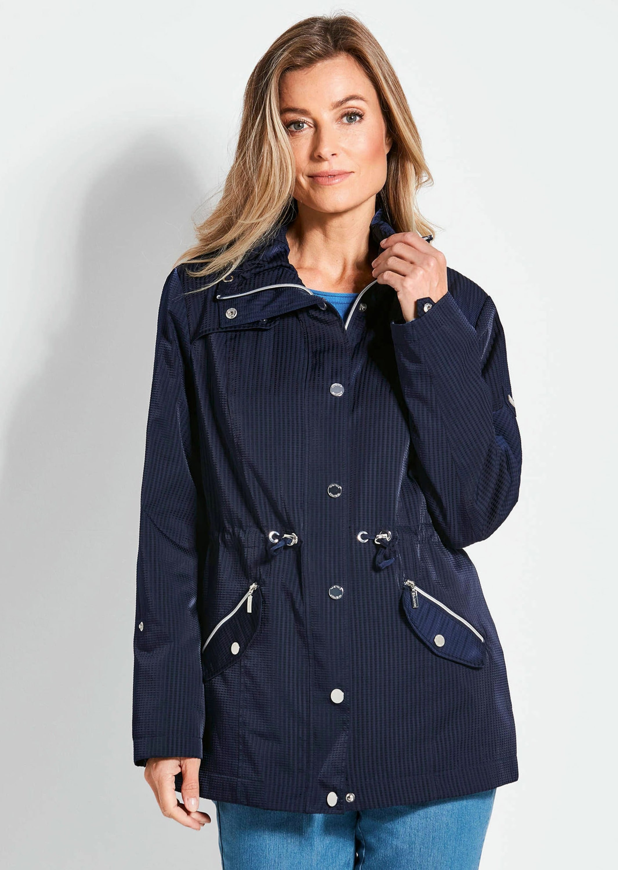 GOLDNER Blouson »Longjacke aus fein strukturierter Ware« modisches, gestreiftes Innenfutter