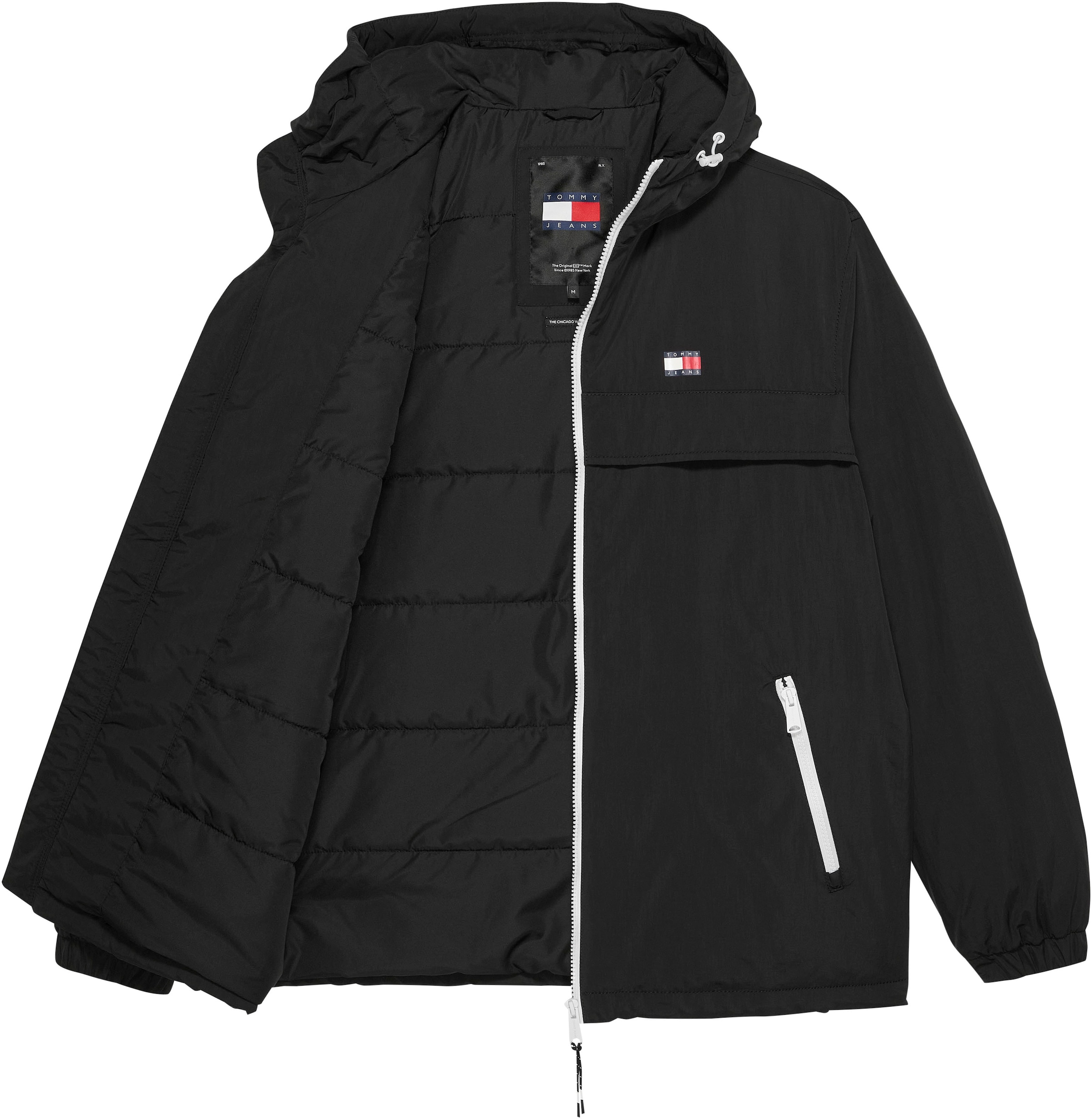 Tommy Jeans Plus Outdoorjacke »TJM PADDED SOLID CHICAGO EXT«, mit Kapuze, Große Größen mit Logopatch