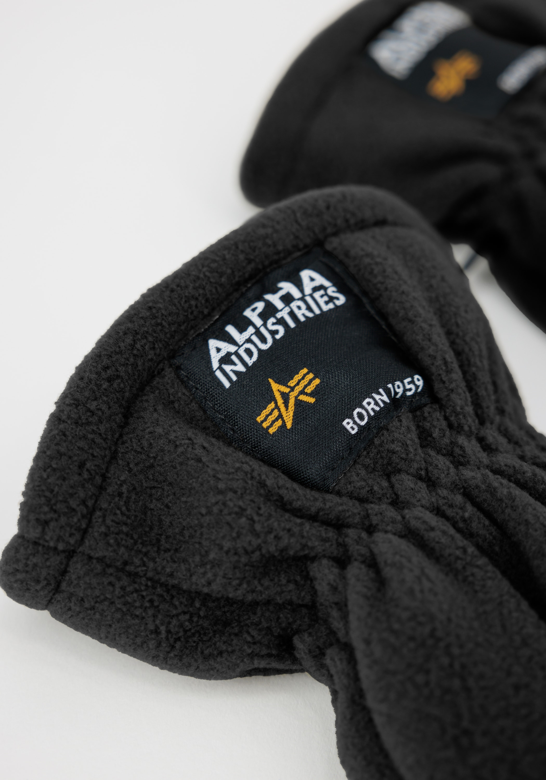 Gloves« Accessoires Scarves kaufen UNIVERSAL & - »Alpha Alpha Multisporthandschuhe | Industries online Industries