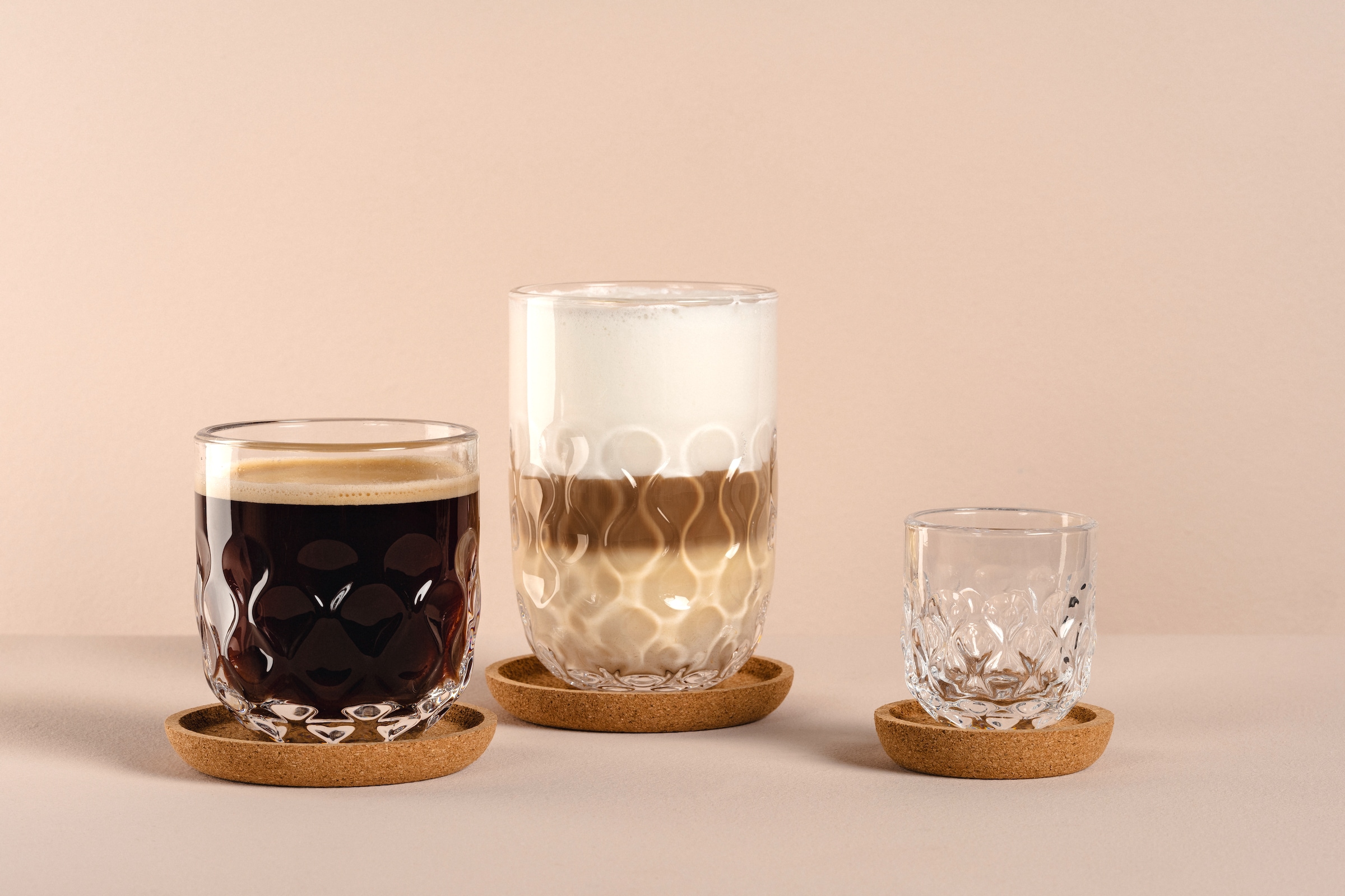 LEONARDO Latte-Macchiato-Glas »GOCCE, 380 ml, 6er-Set« 2. Variante, mit Tropfenrelief