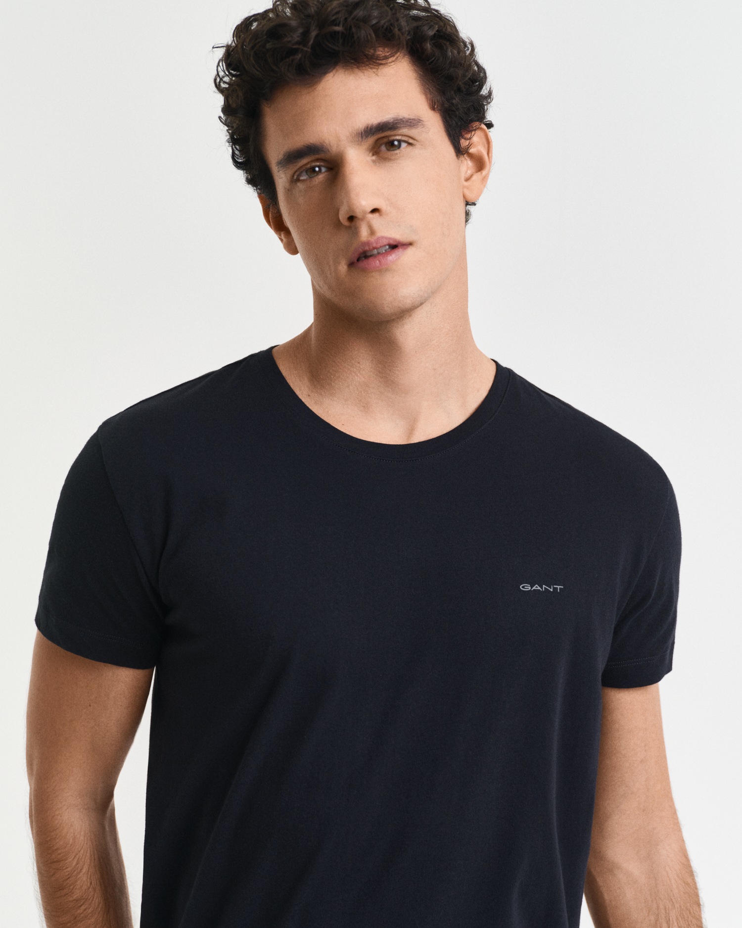 Gant Kurzarmshirt »C-NECK T-SHIRT 2-PACK«, Mit Rundhalsausschnitt