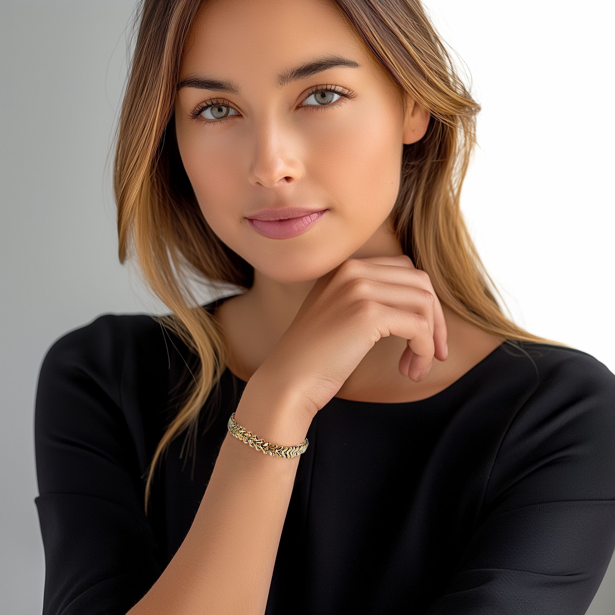 Firetti Armband »Schmuck Geschenk Edelstahl Armschmuck Herzkettengliederung Liebe«