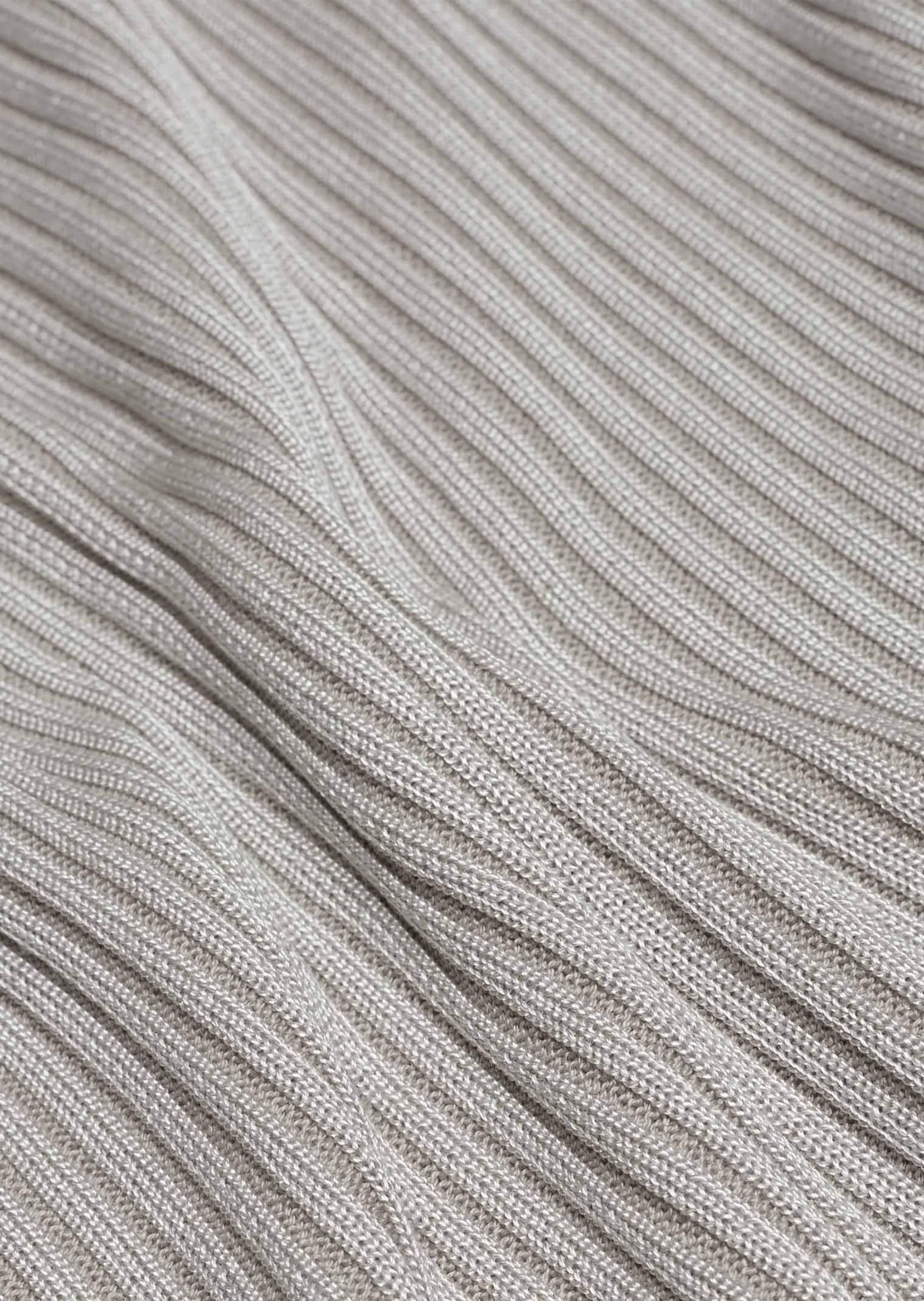 GOLDNER Rundhalspullover »Kurzgröße Pullover in edler Rippenstruktur« Außergewöhnliche Rippenstruktur mit zartem Schimmer