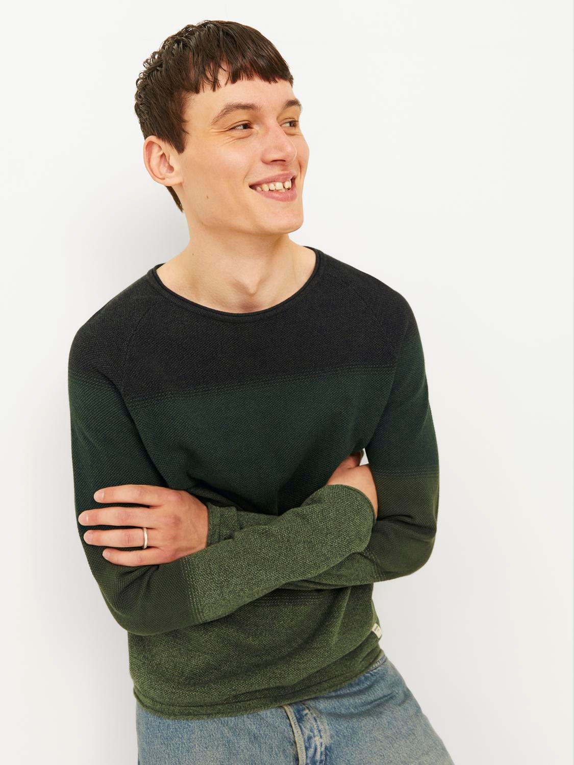 Jack & Jones Rundhalspullover »JJEHILL KNIT CREW NECK NOOS«, aus Strukturstrick
