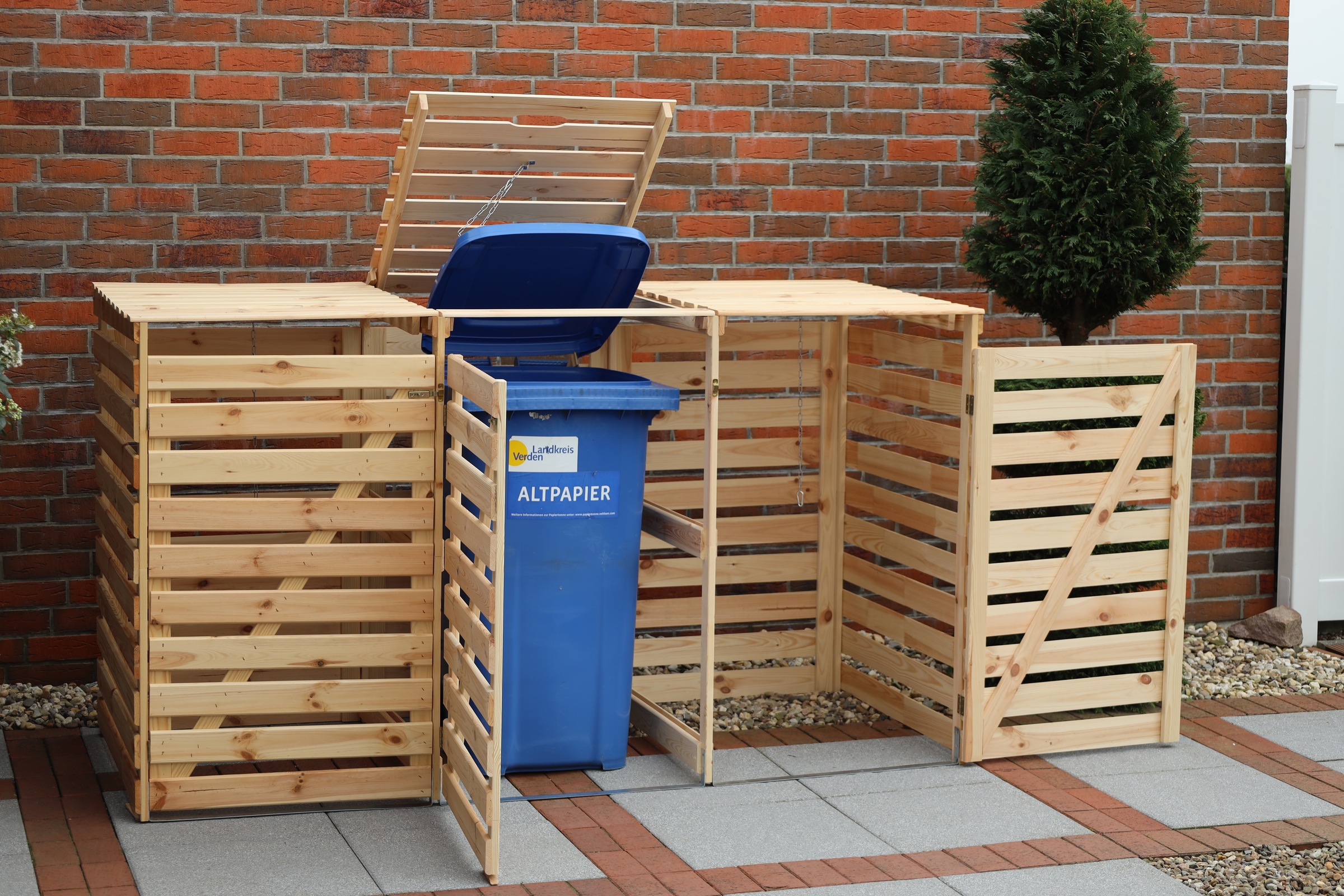 promadino Mülltonnenbox »Vario III« für 3 Tonnen, robust aus zertifiziertem Kiefernholz