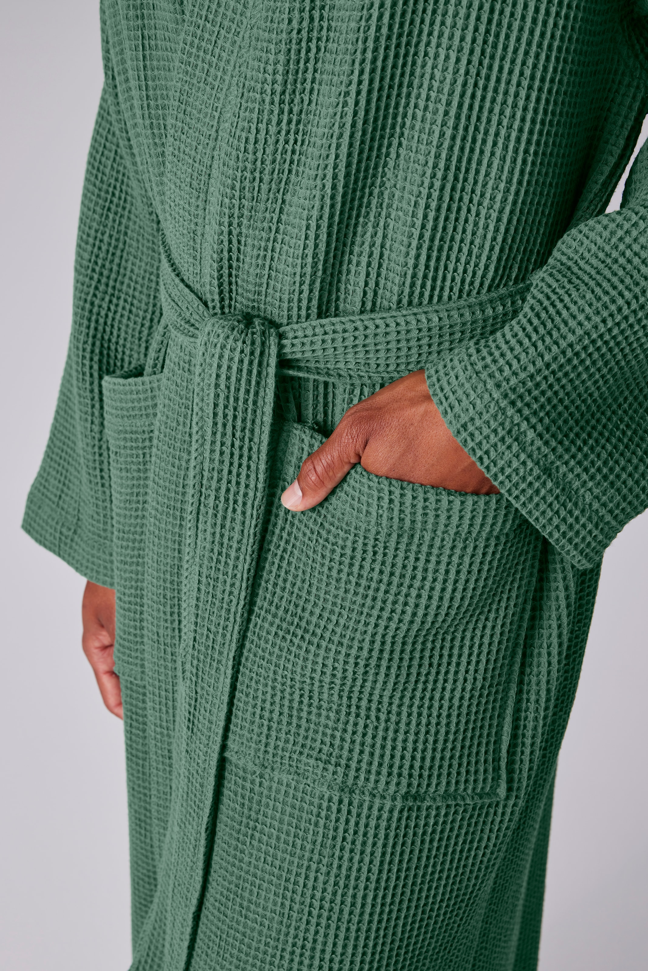 OTTO home Unisex-Bademantel »Inga, Waffelpiqué, leicht, ideal für Sauna & Spa, Hotelbademantel« 1 Stk. kleines Packmaß, Taschen, Damen & Herren, S-3XL, Morgenmantel