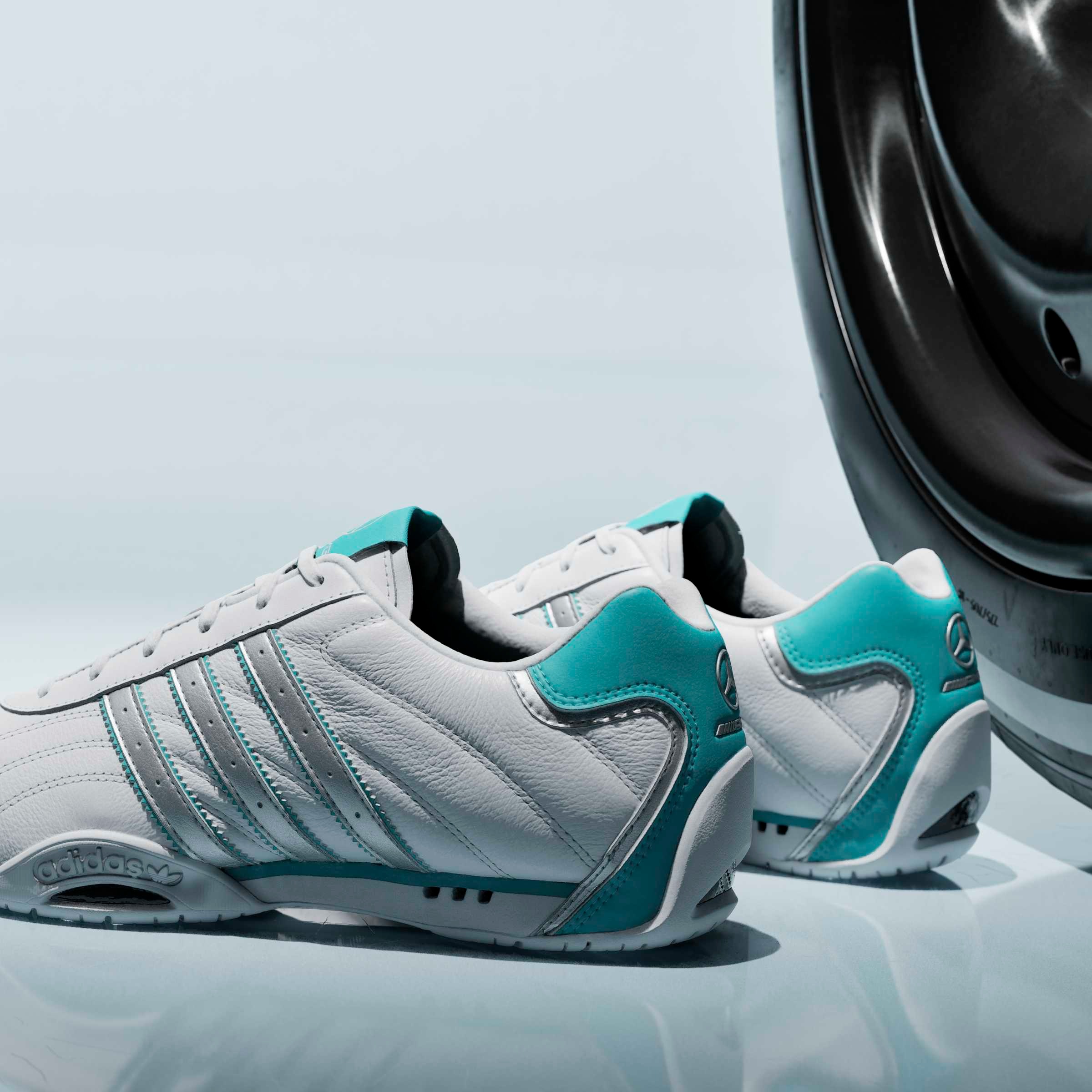 adidas Performance Sneaker »ADIRACER LO MER«