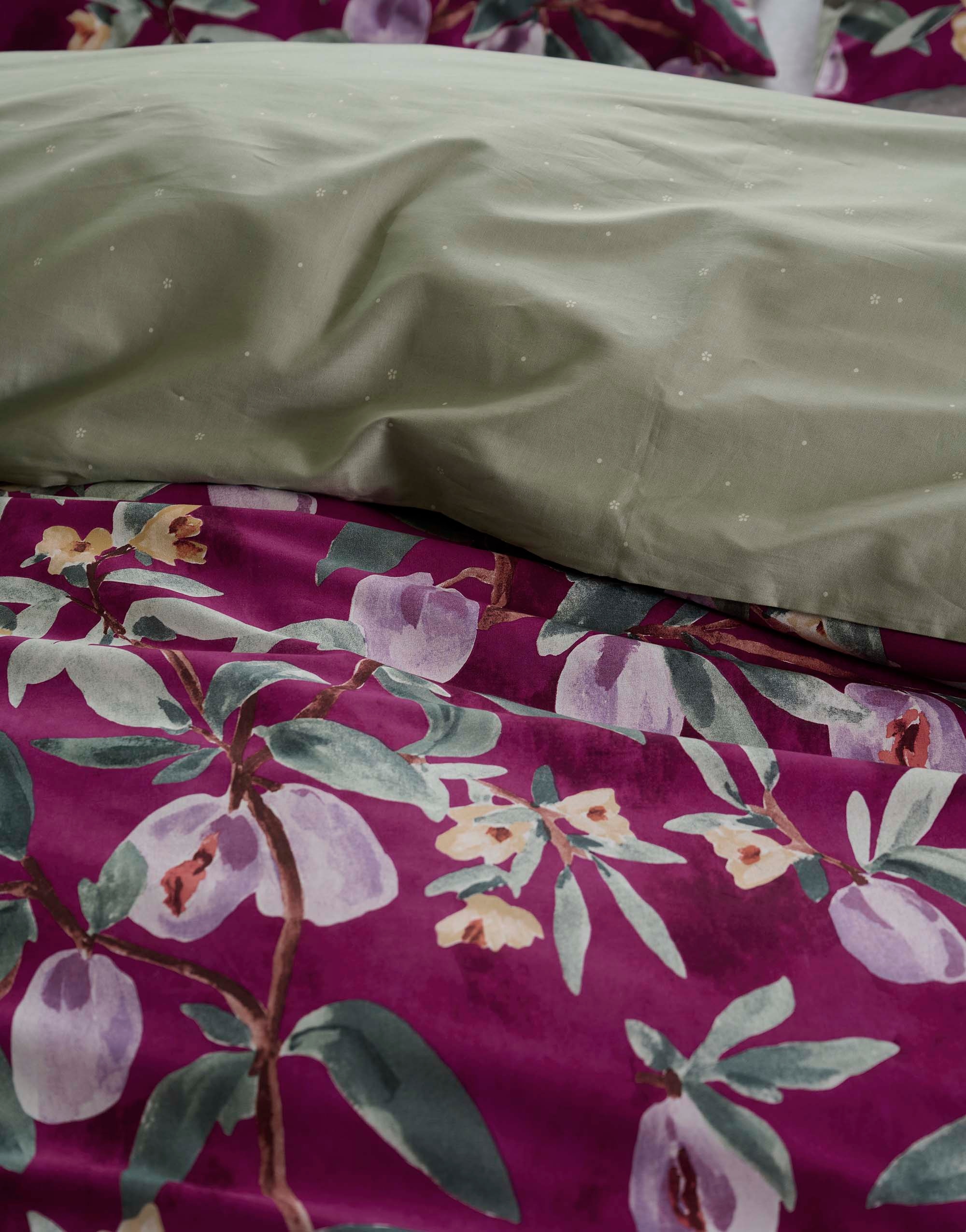 Covers & Co Wendebettwäsche »plums perfect, Baumwoll-Renforcé«