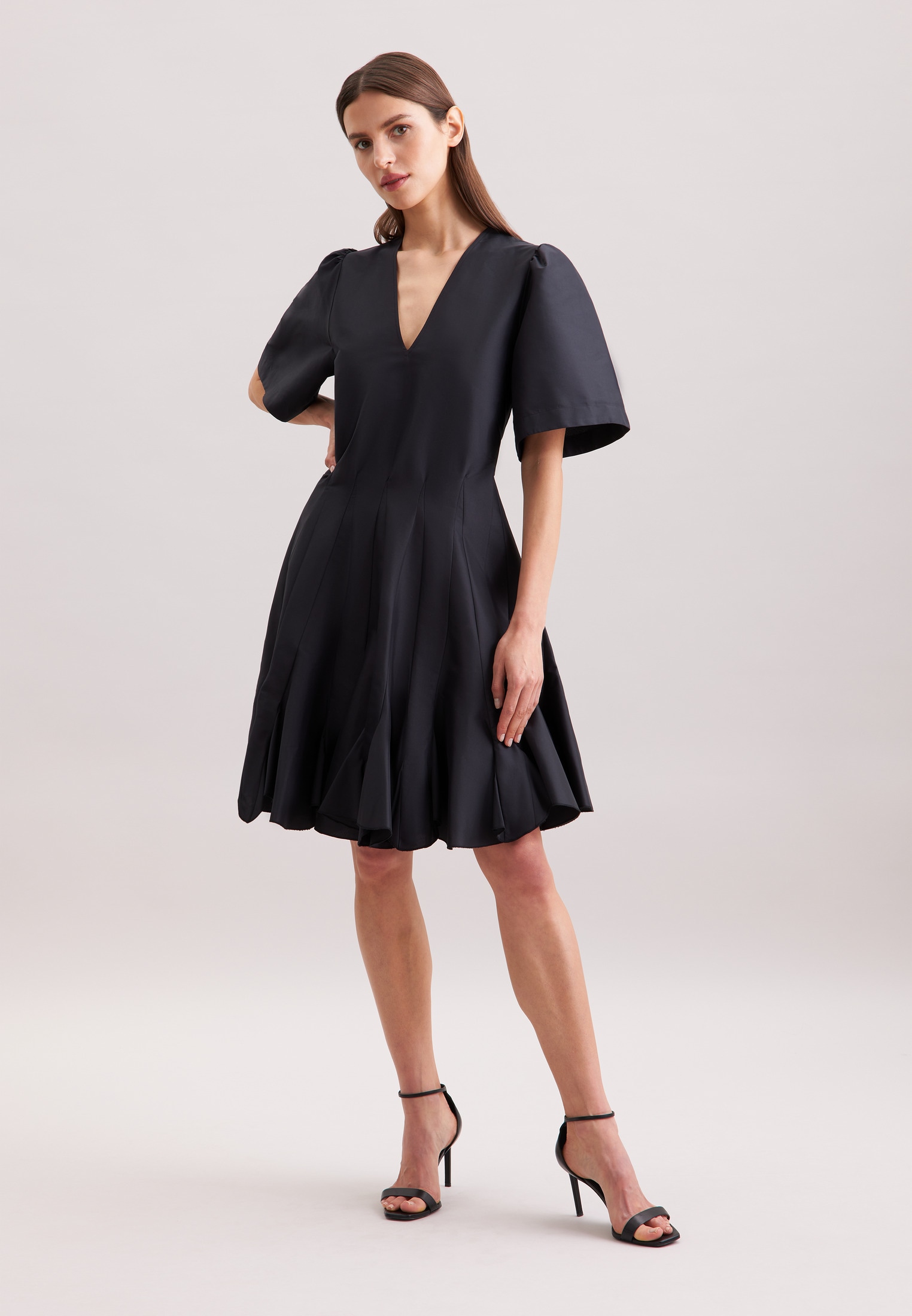 seidensticker Sommerkleid »Schwarze Rose«, V-Neck Uni