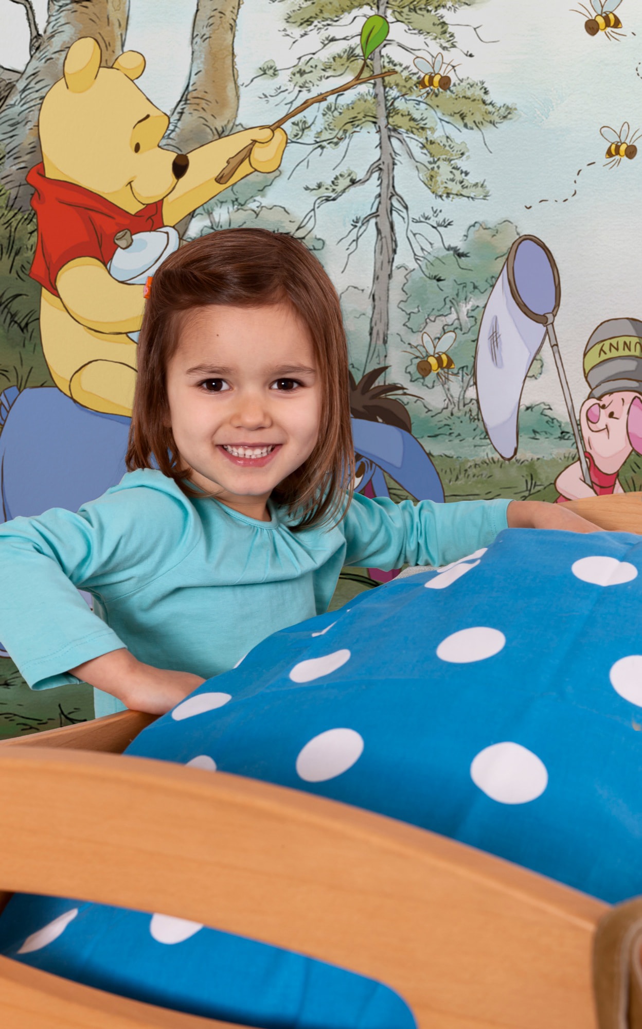 Komar Fototapete »Pooh's House - Größe 368 x 127 cm«, bedruckt, Kinderzimmer
