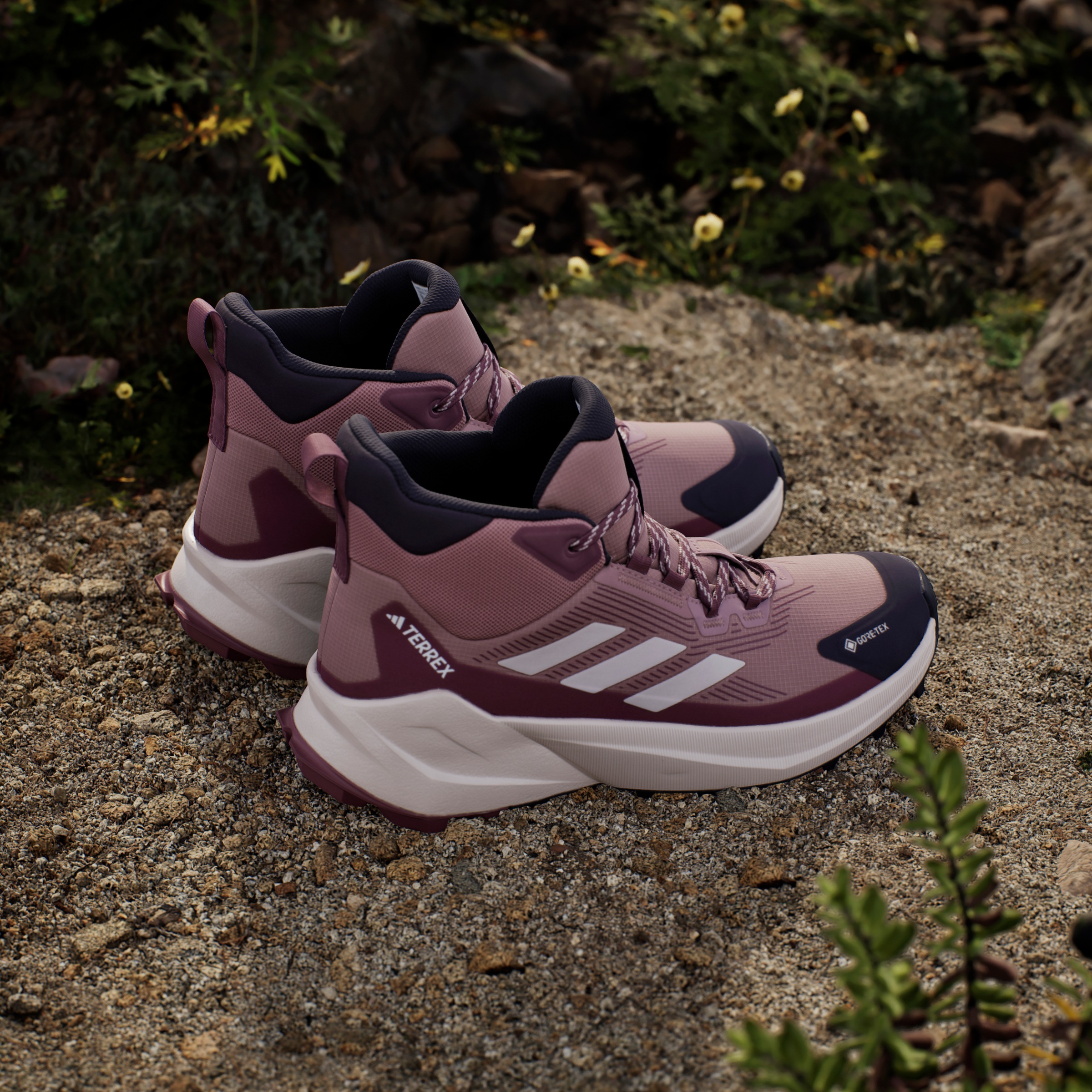 adidas TERREX Wanderschuh »TERREX TRAILMAKER 2.0 MID GORE-TEX«, wasserdicht