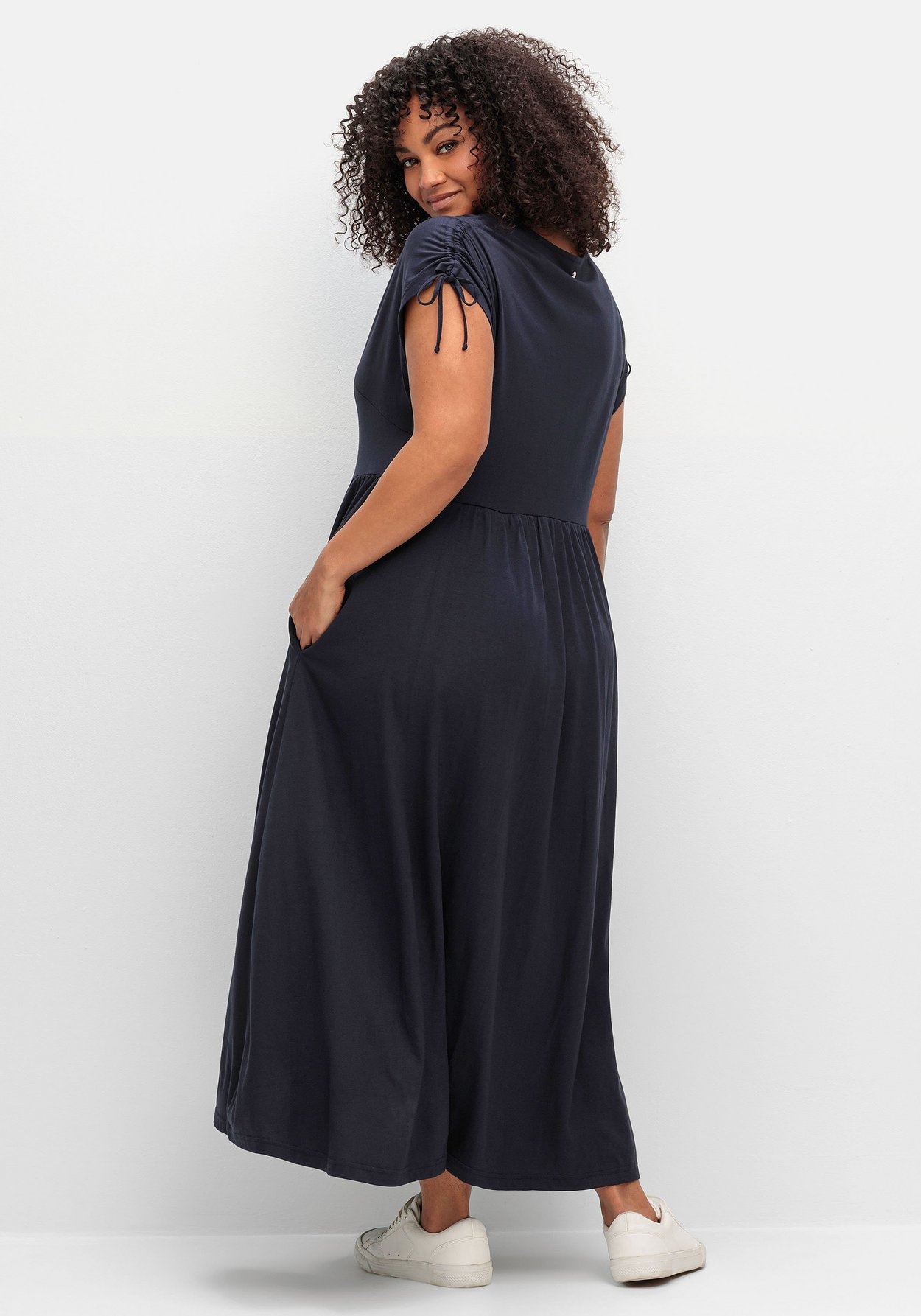 Sheego Jerseykleid »Jerseykleid mit Tunnelzug am Ärmel«