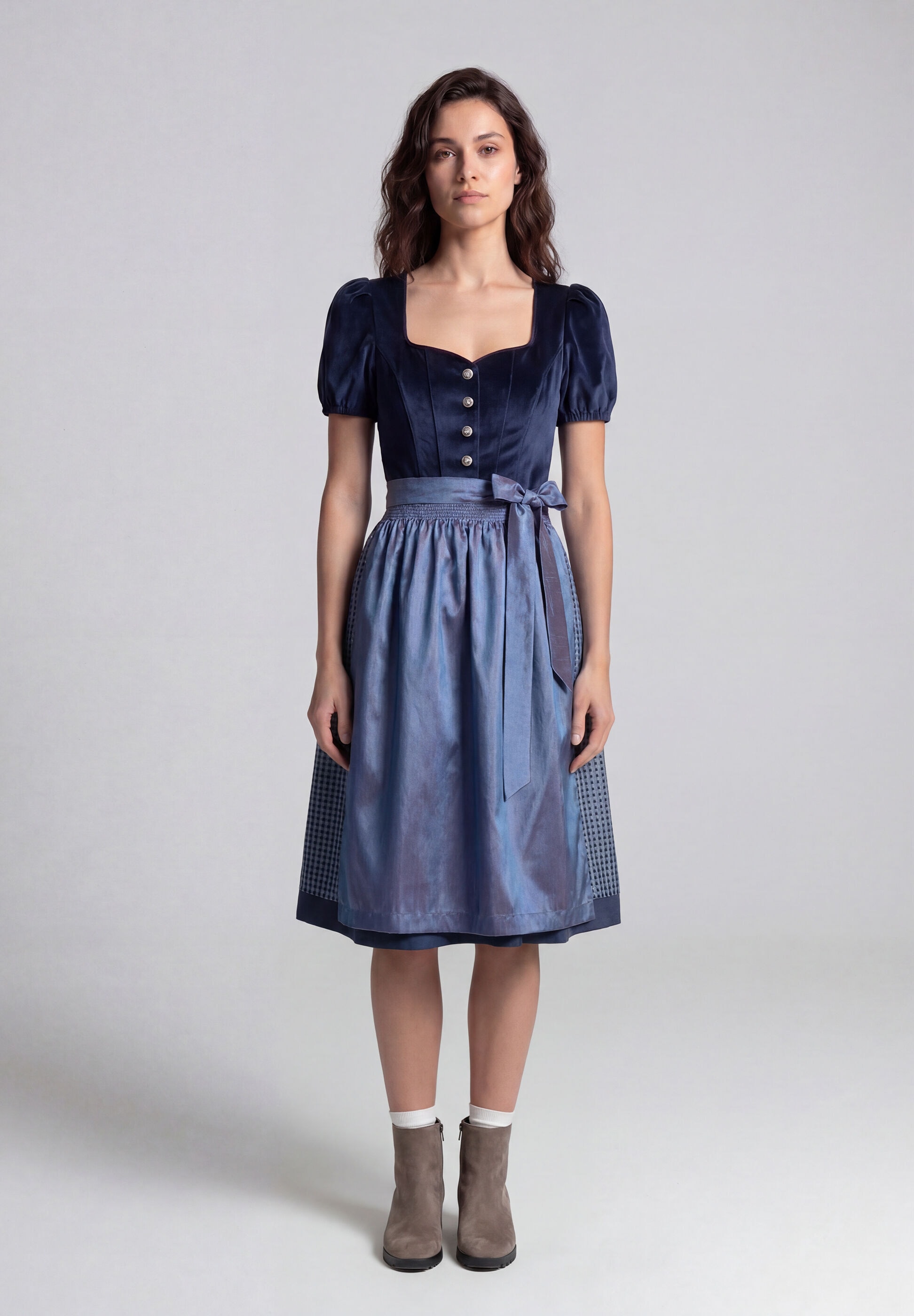 Spieth & Wensky Dirndl »Spieth & Wensky Dirndl Kirchsee« mit eleganter Schürze