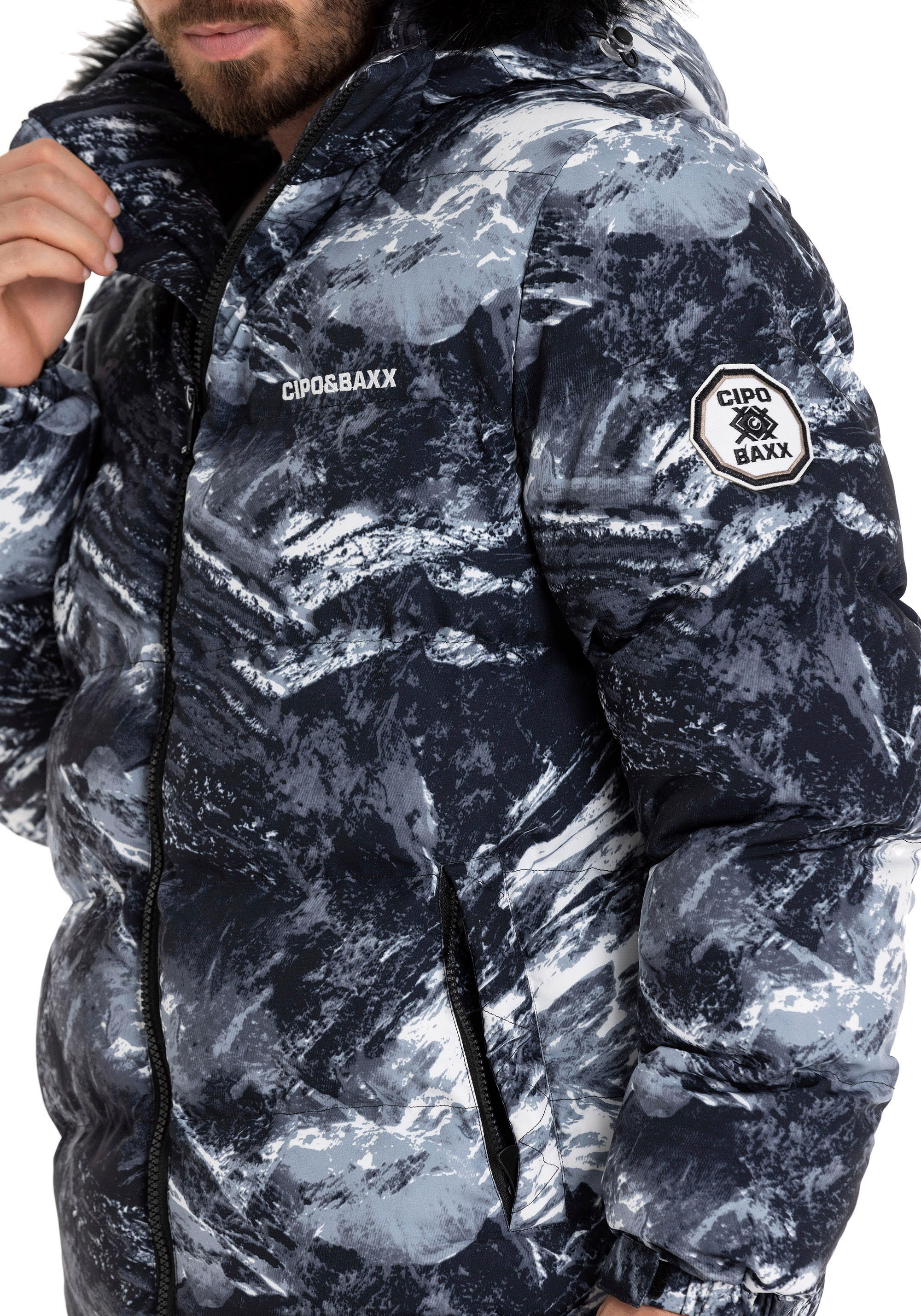 Cipo & Baxx Winterjacke, mit Kapuze