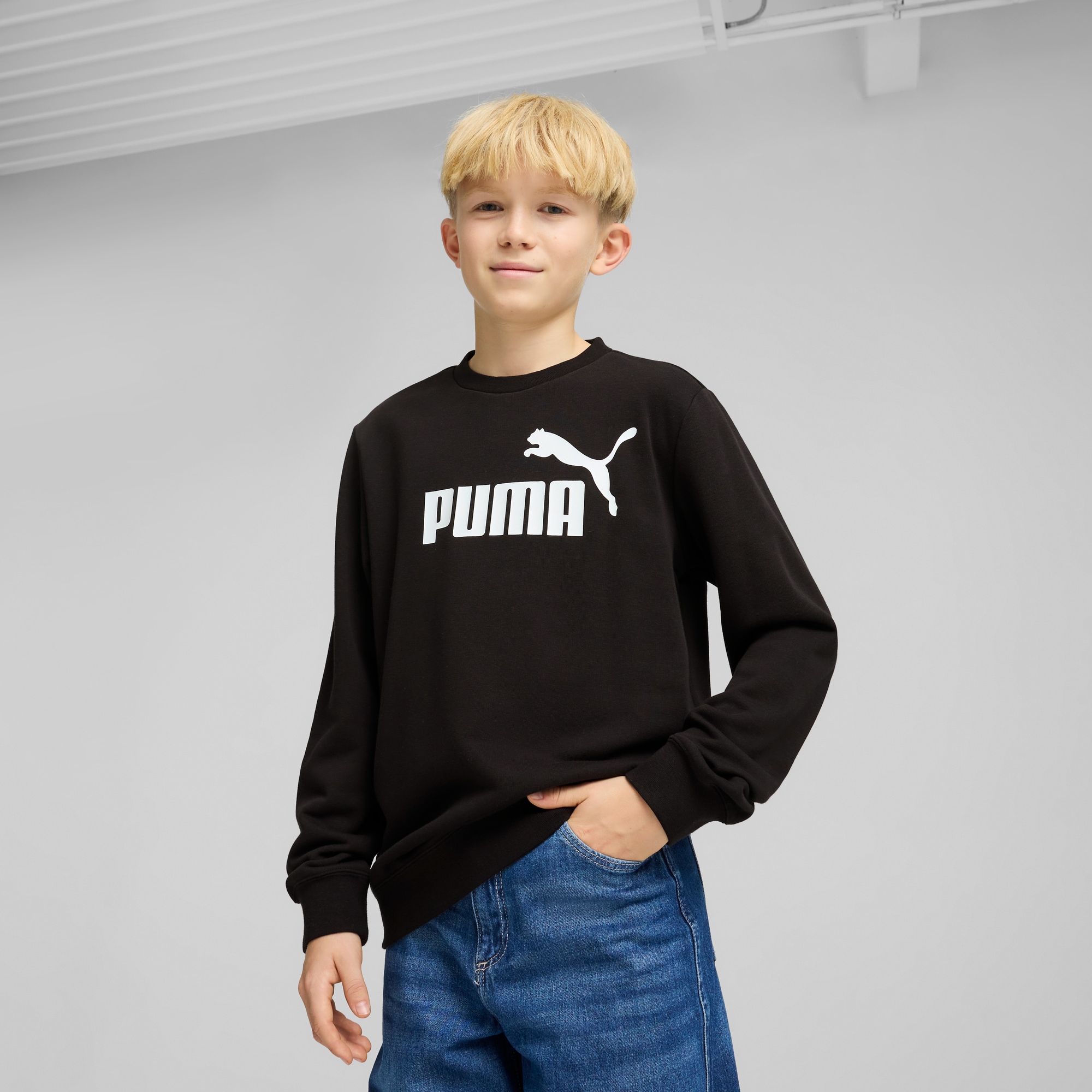 PUMA Sweatshirt »ESS NO 1 LOGO CREW TR B«, für Jugendliche, sportlicher Stil, Rundhalsausschnitt, ohne Kapuze
