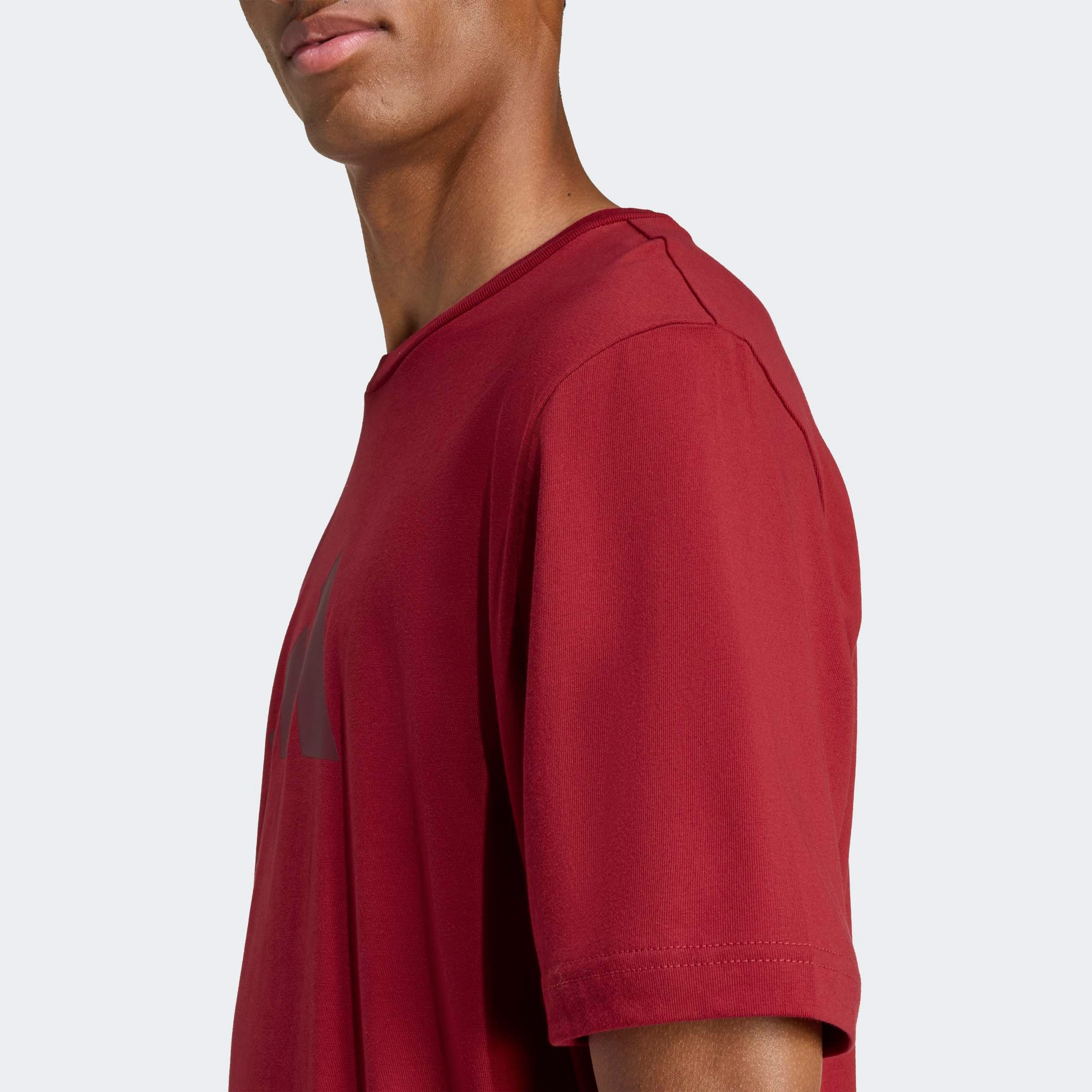 adidas Sportswear T-Shirt »FUTURE ICONS SMALL LOGO« sportlicher Stil, mit kleinem 3-Streifen Logo, Kurzarm