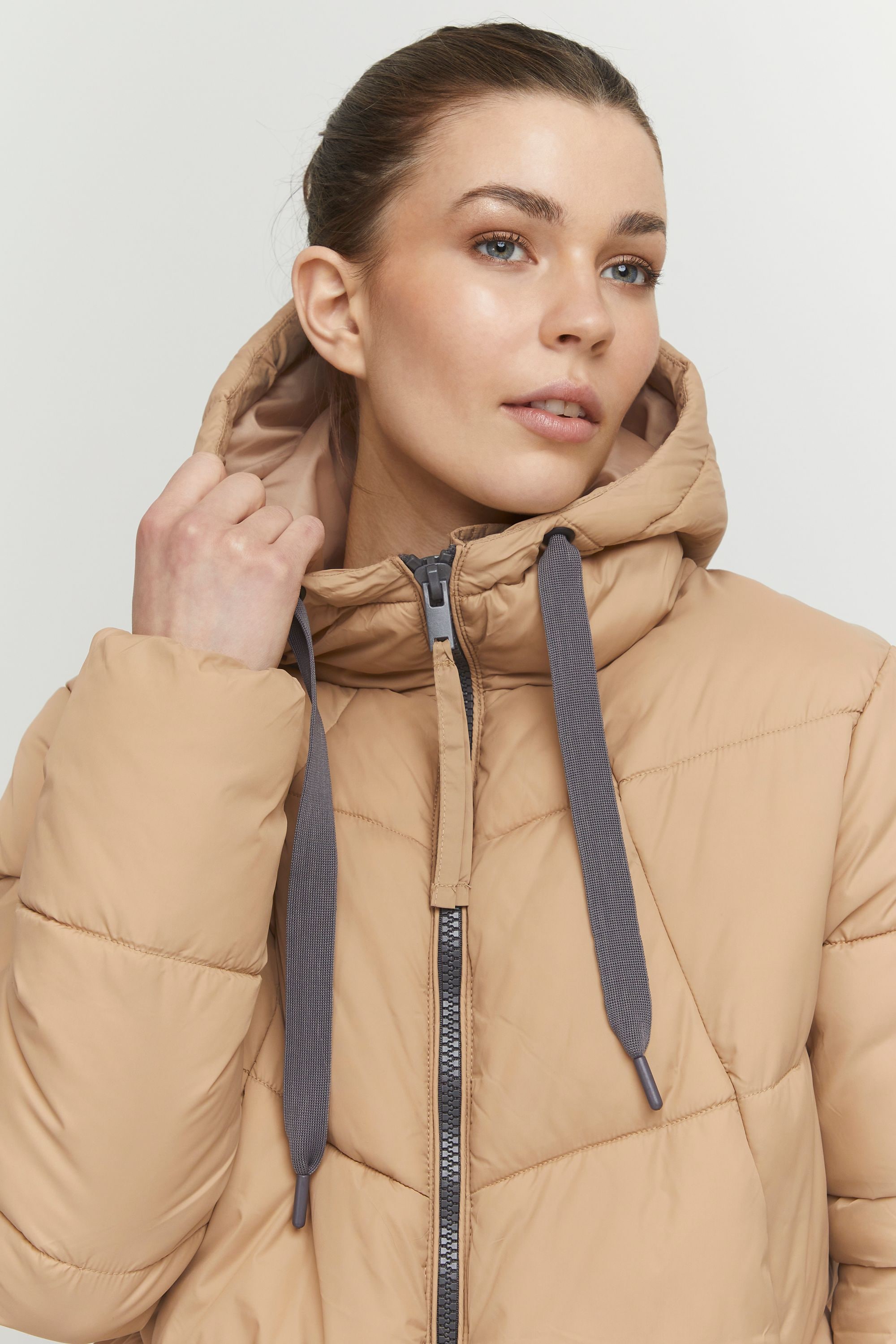 b.young Steppjacke »Steppjacke BYBomina«, mit Kapuze
