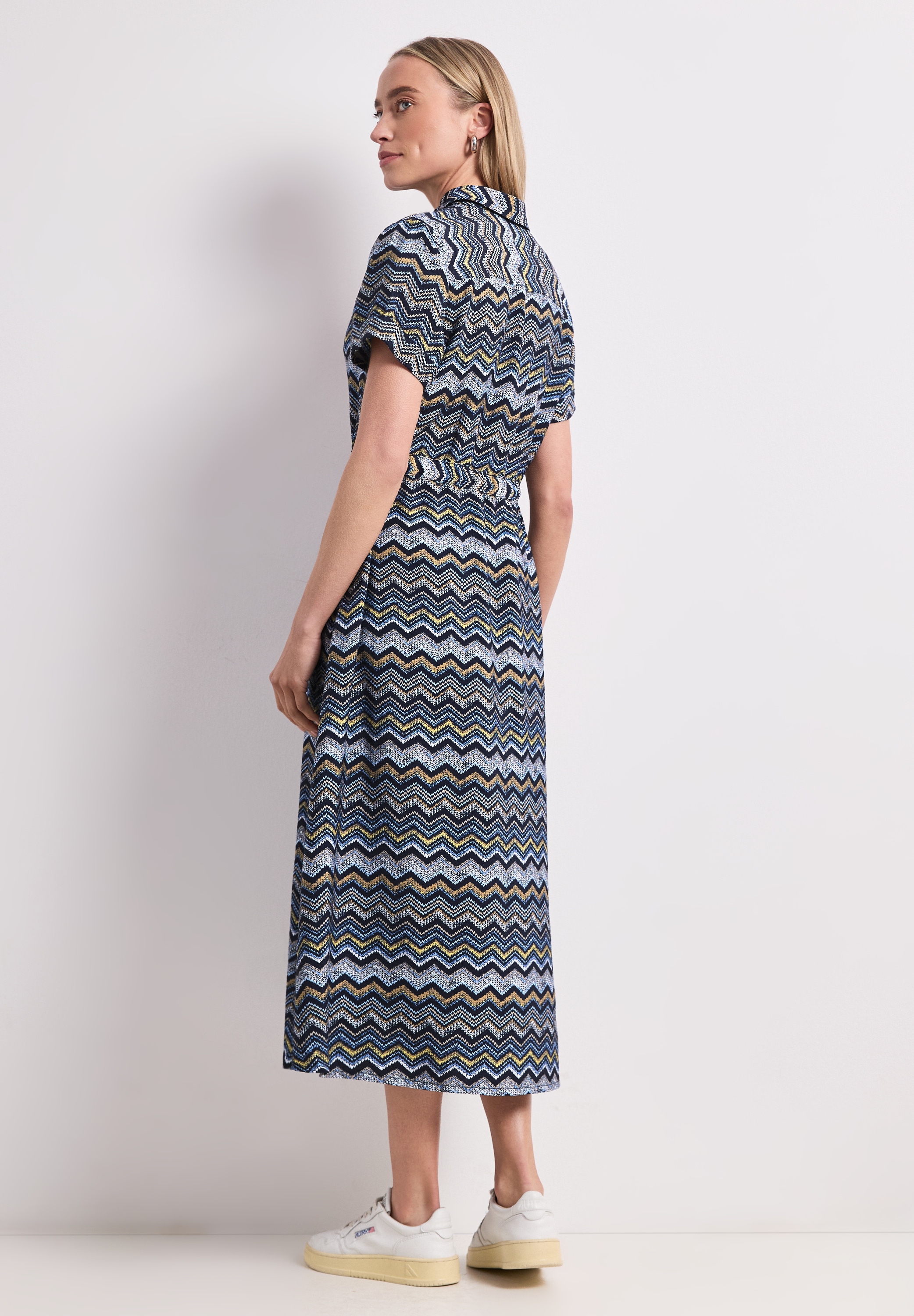 STREET ONE Midikleid Eingrifftaschen Sommerkleid mit Zick-Zack-Muster