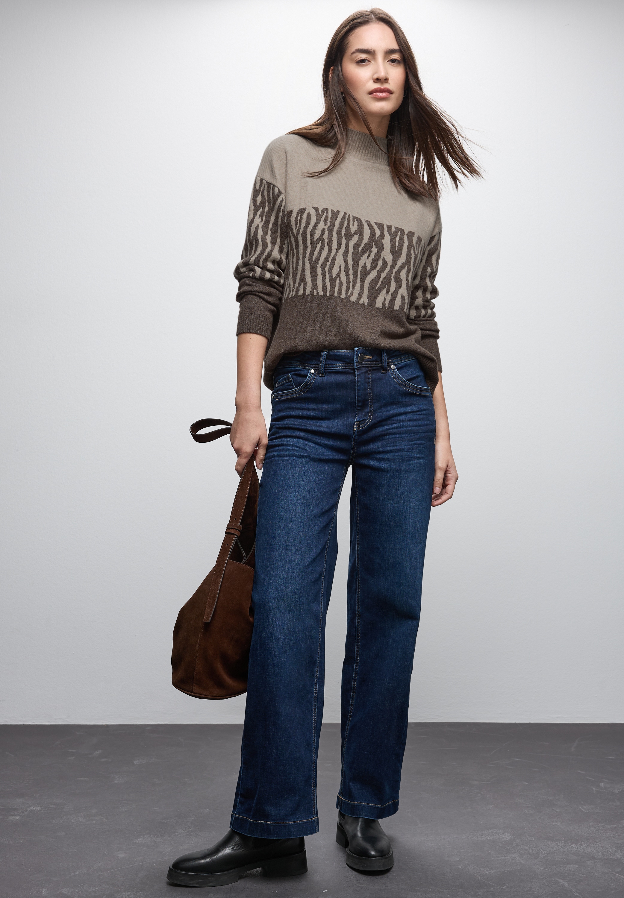 STREET ONE Rundhalspullover, mit Animal-Print und Colorblocking