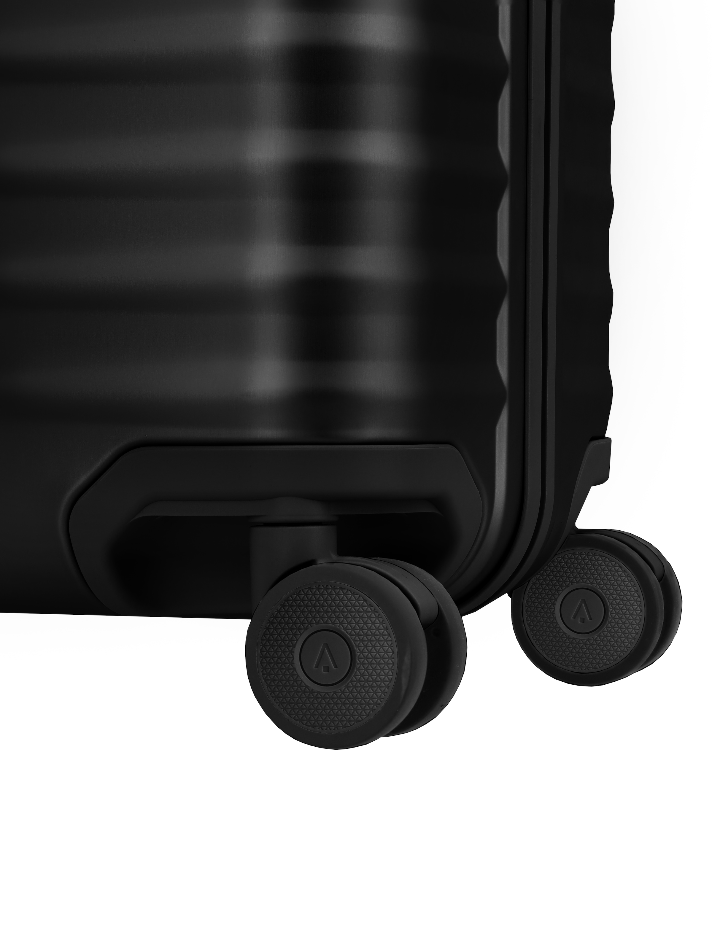 TITAN - Made in Germany Trolley »ETERNITY S23 Aluminium Bordkoffer Made in Germany« 45 l 4 Rollen 100 % Aluminium, Smart Frame und Echtledergriffe