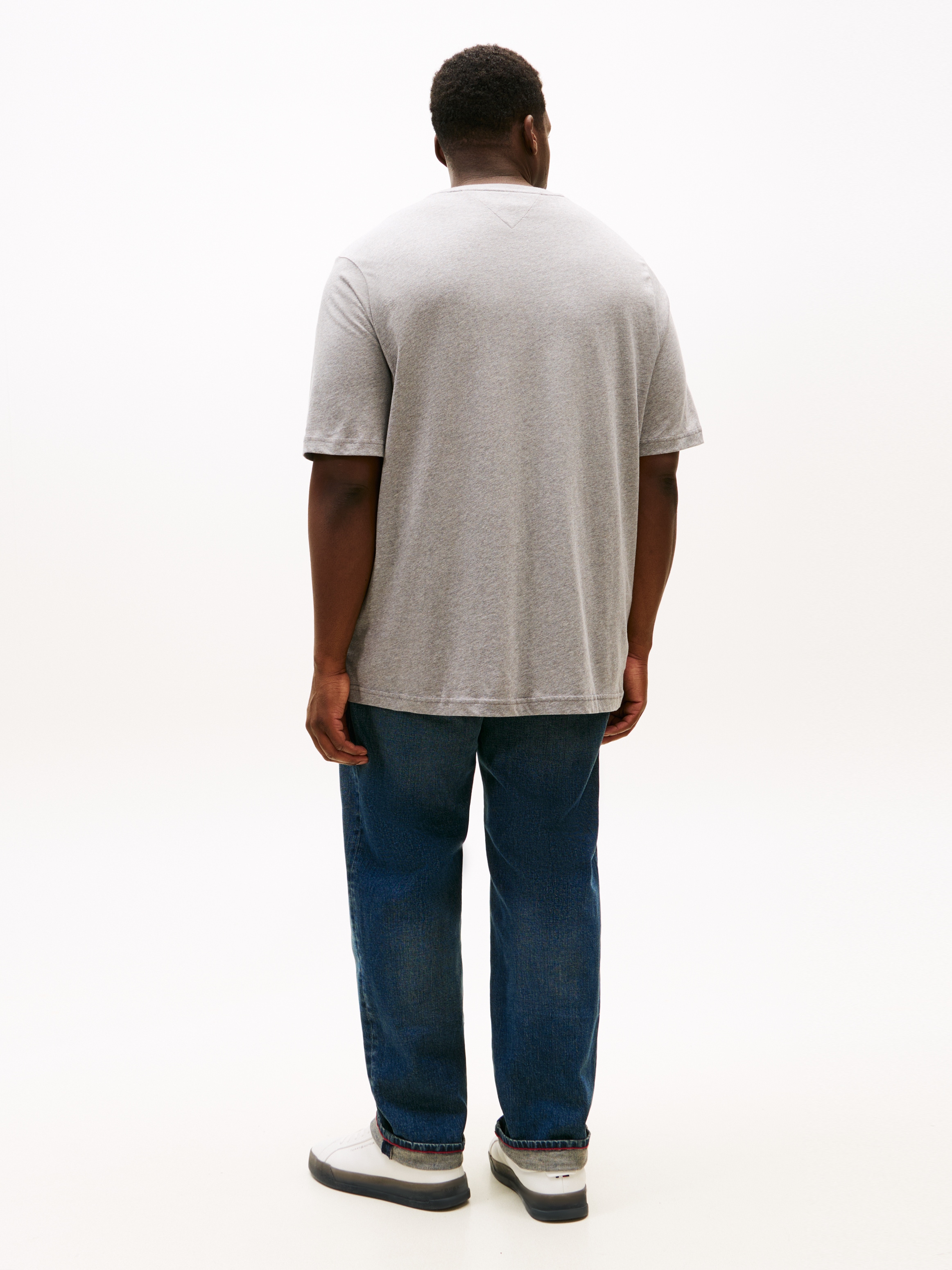 Tommy Hilfiger Big & Tall T-Shirt »BT-BRAND LOVE SMALL CENTER« Große Größen, Rundhals, kleiner Logoprint