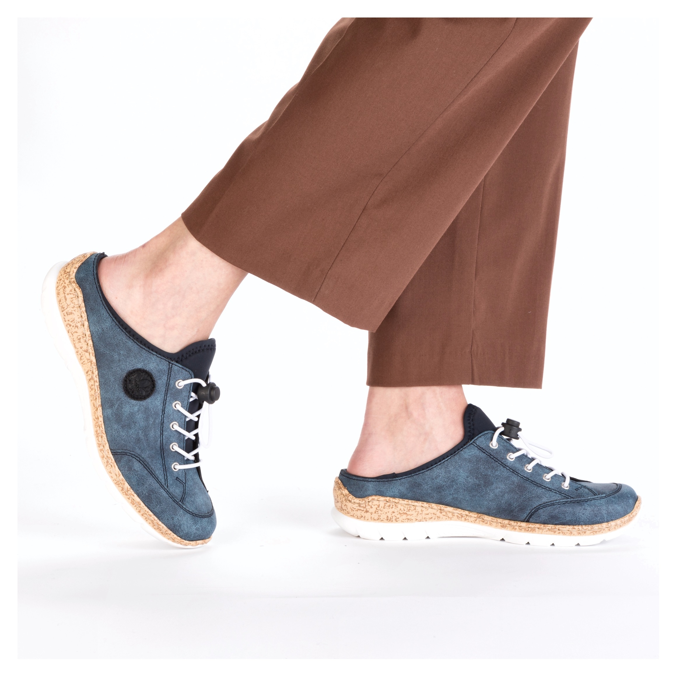 Rieker Clog, Sabot, Schlupfschuh, Sneaker mit MemoSoft-Ausstattung