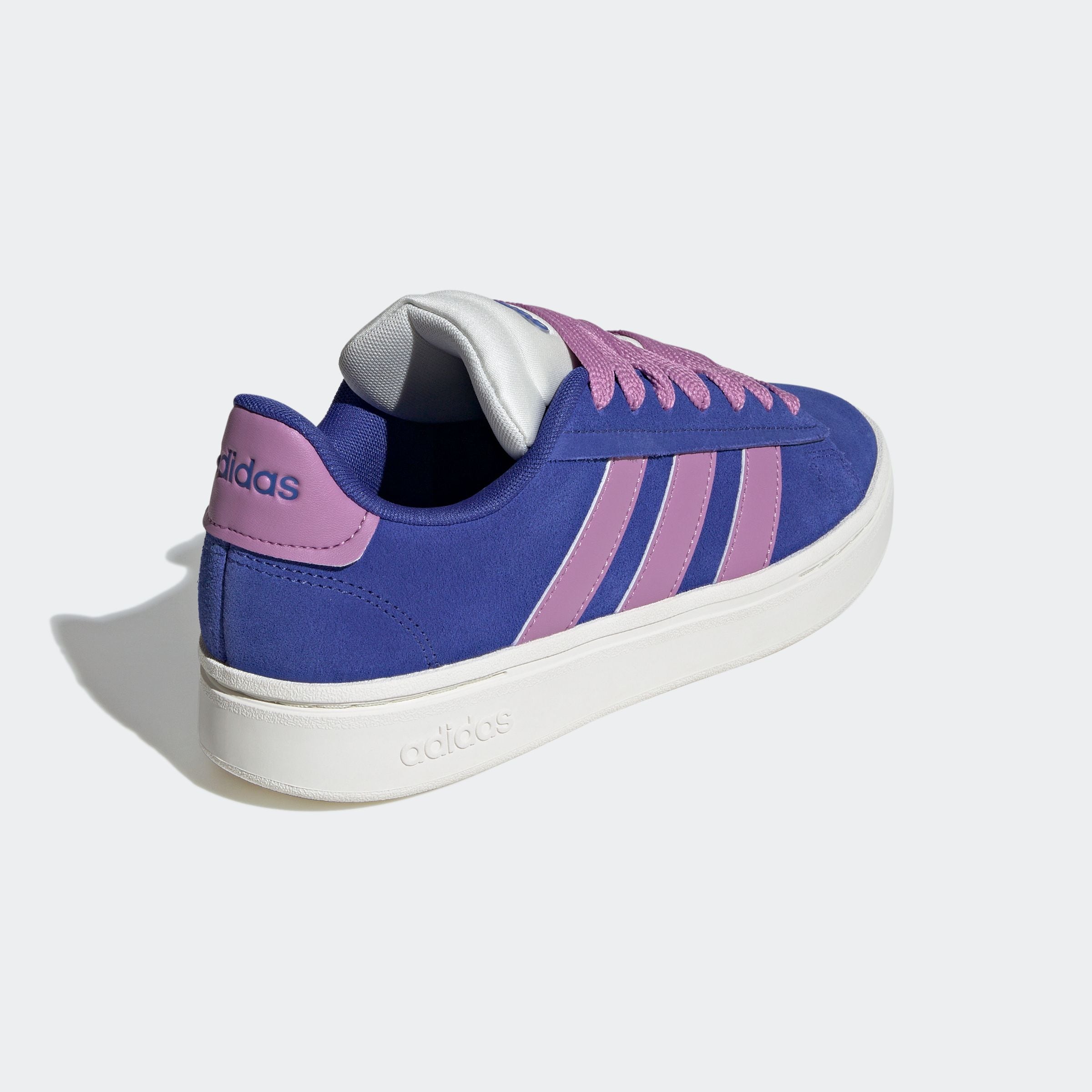 adidas Sportswear »GRAND COURT ALPHA«  inspiriert vom Design des adidas campus 00