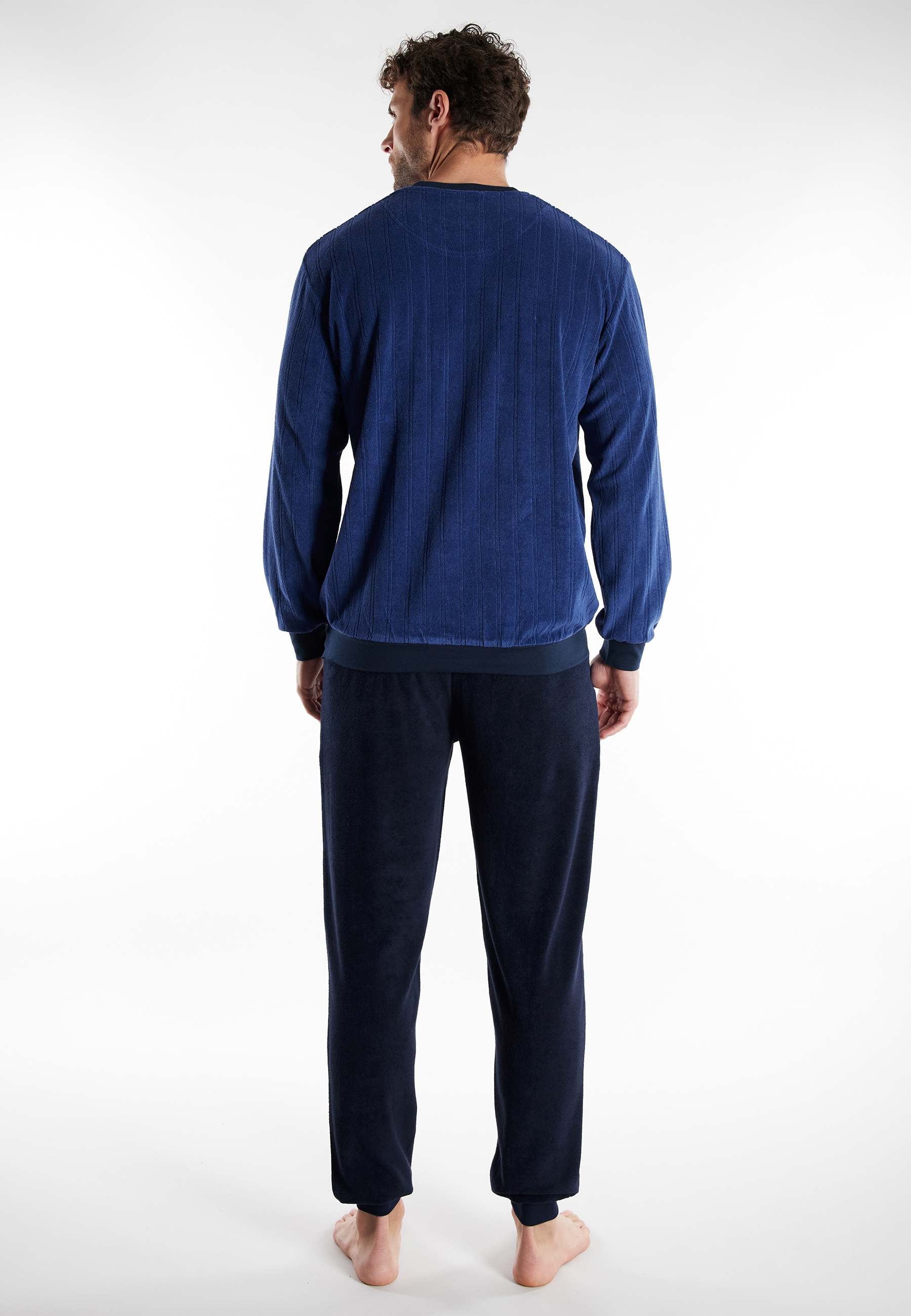 GÖTZBURG Schlafanzug »Kos« 2 Stk. tlg., mit Brusttasche, langen Ärmeln und Rundhalsausschnitt
