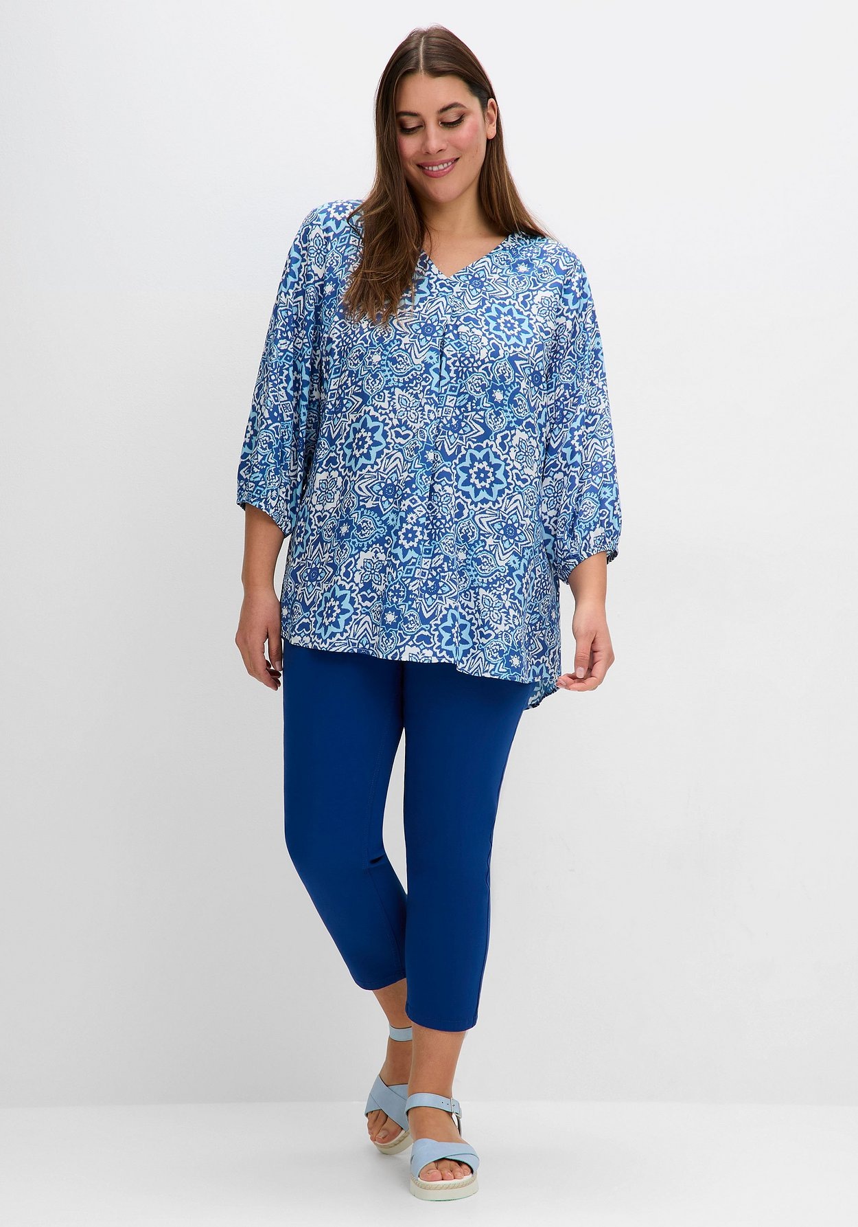 Sheego Tunika »Tunika mit Alloverdruck und 3/4-Arm«