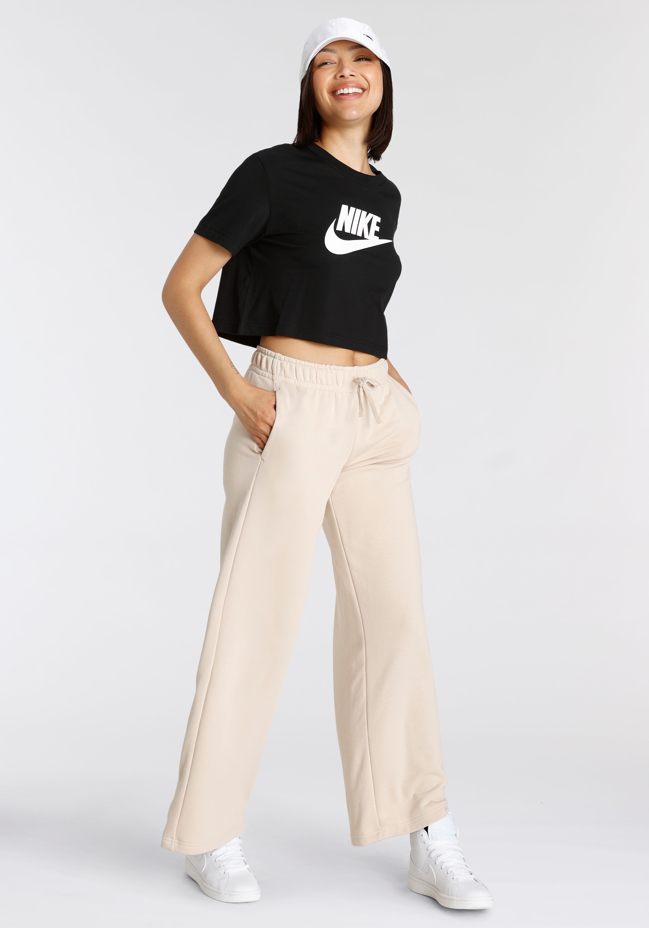 T-Shirt »ESSENTIAL WOMEN'S CROPPED LOGO T-SHIRT«