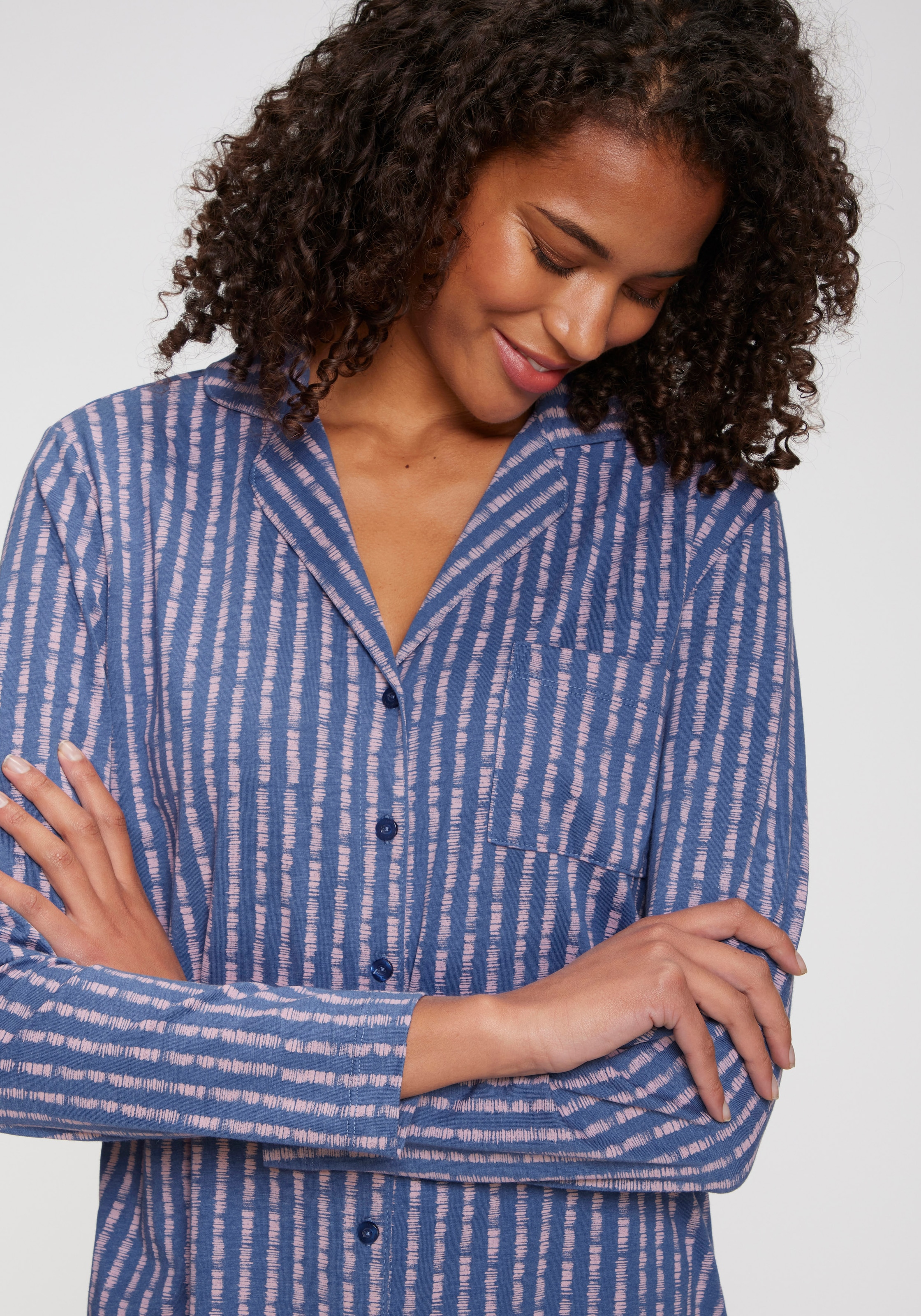 Vivance Dreams Pyjamaoberteil 1-teilig,  mit schönem Allover-Muster