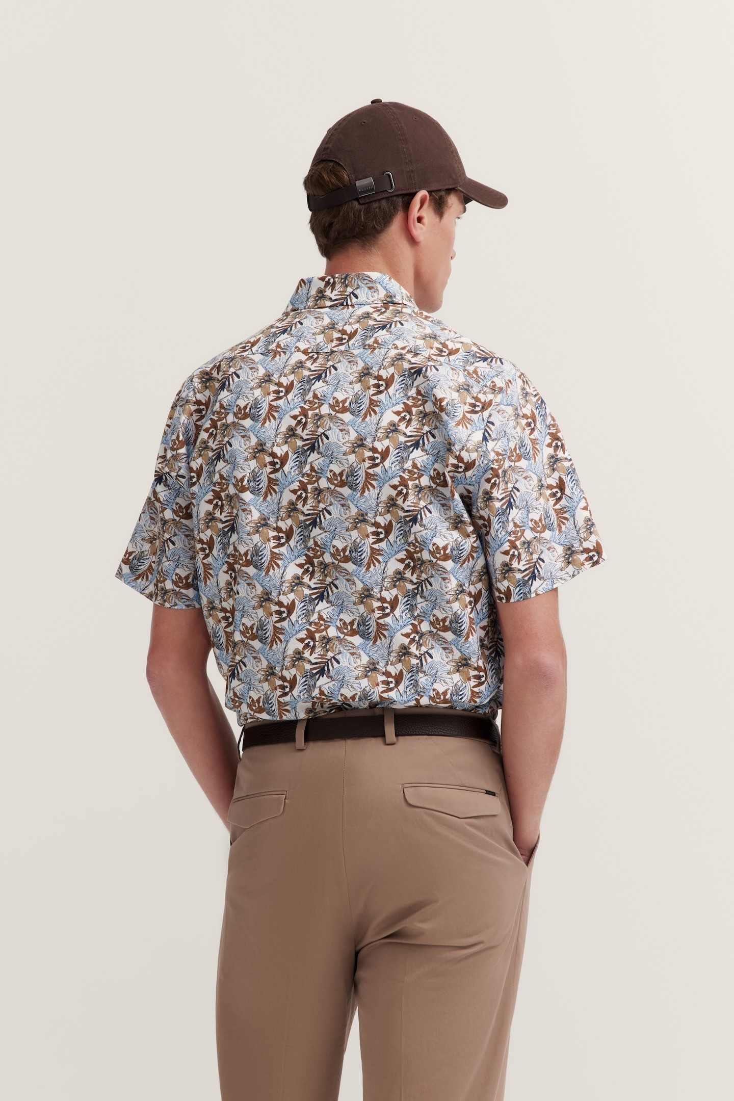 bugatti Kurzarmhemd mit Button-Down-Kragen