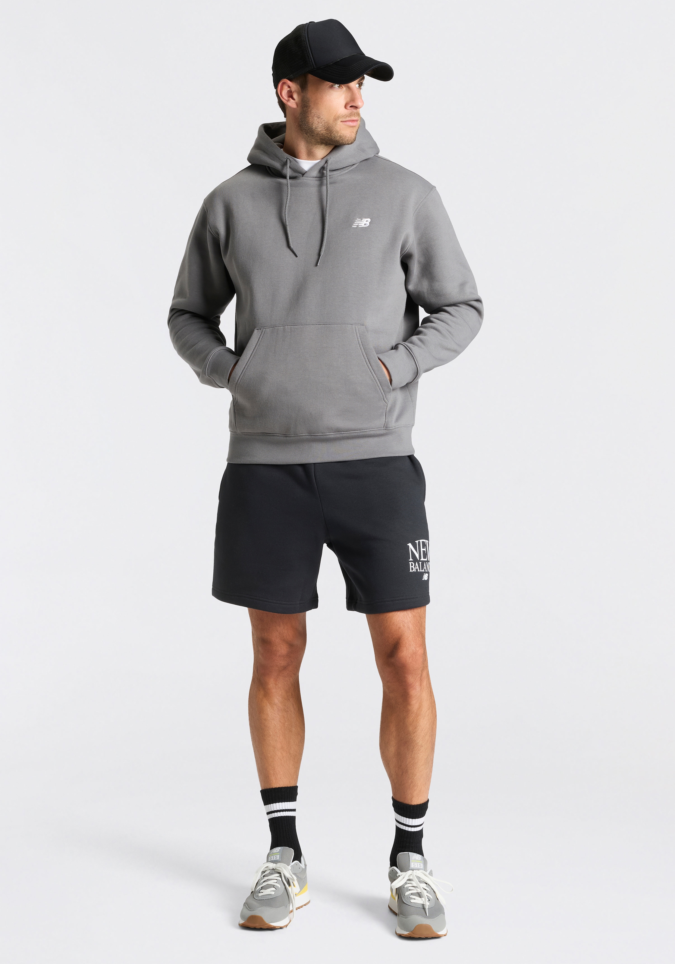 New Balance Sweatshorts  aus weicher Fleece-Qualität, mit Kordelverschluss, bequeme Passform
