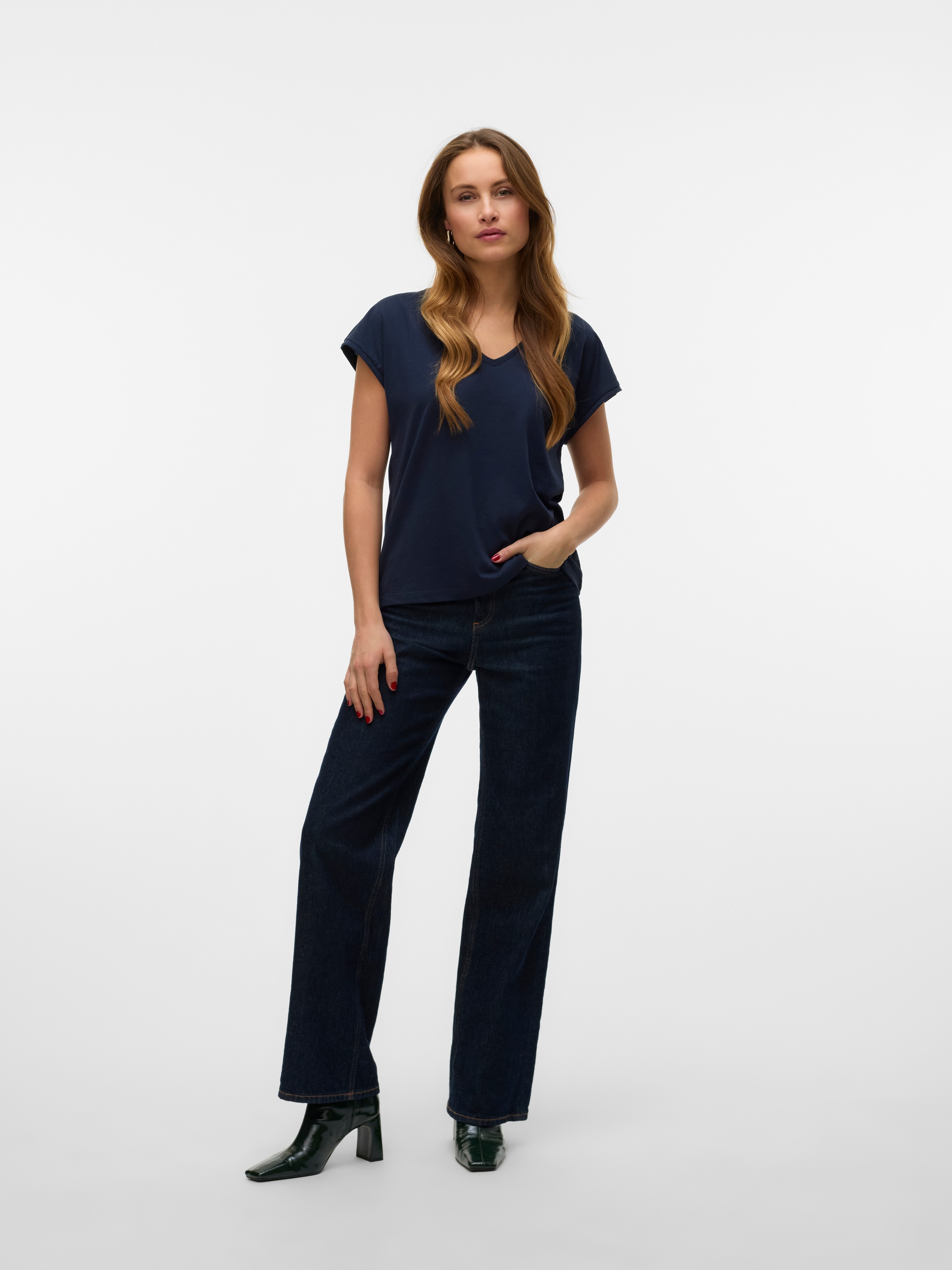 Vero Moda Kurzarmshirt »VMLUNA SS V-NECK TEE JRS NOOS«