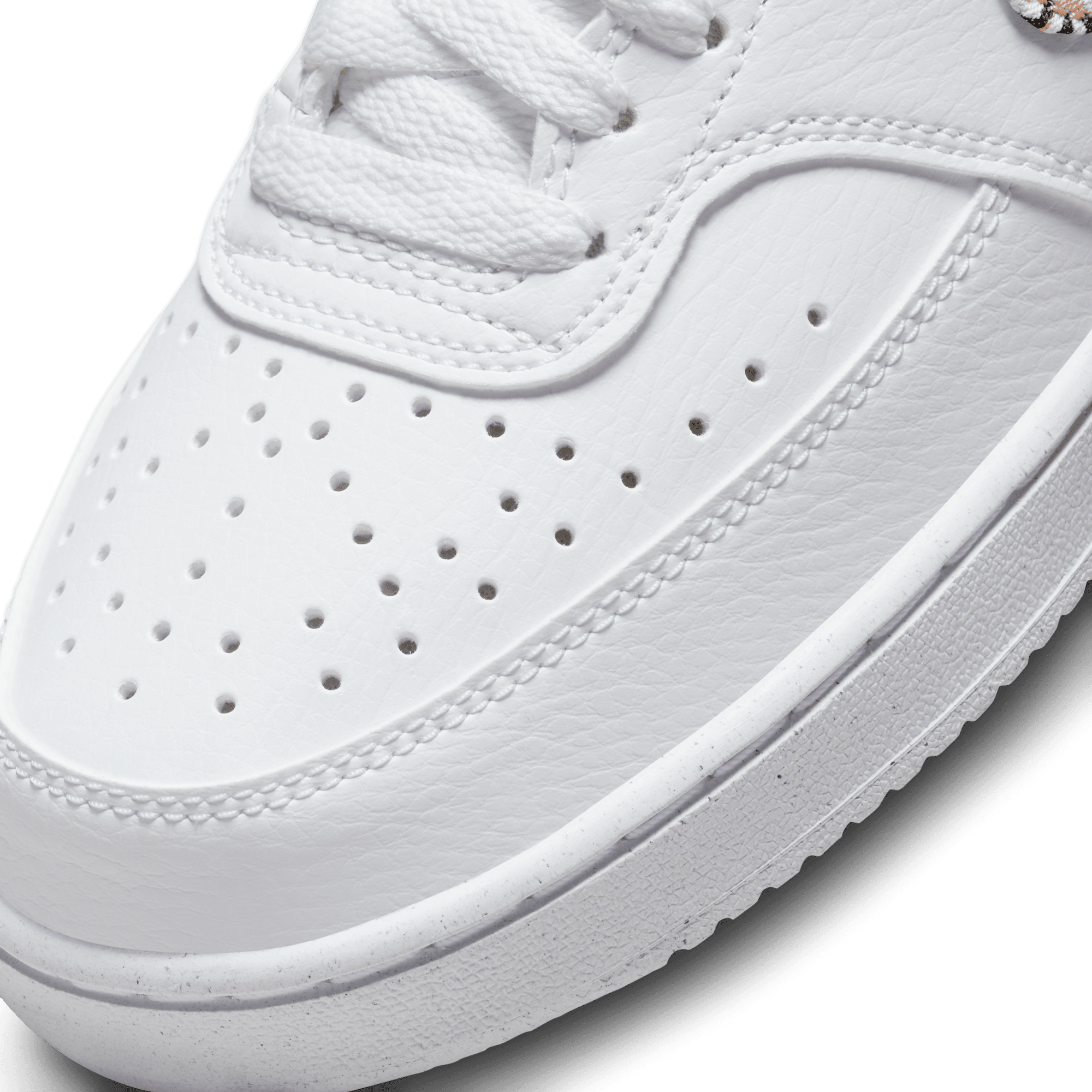 Nike Sportswear Sneaker »COURT VISION LO NN NU«