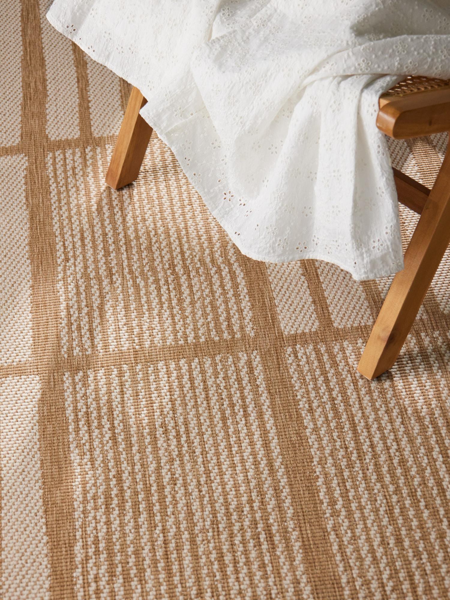 Ted Baker Teppich »Allington , Wendeteppich« rechteckig 8 mm Höhe Designteppich, Wetterfest, Pflegeleicht, Modern, Wohnzimmer, Terrasse