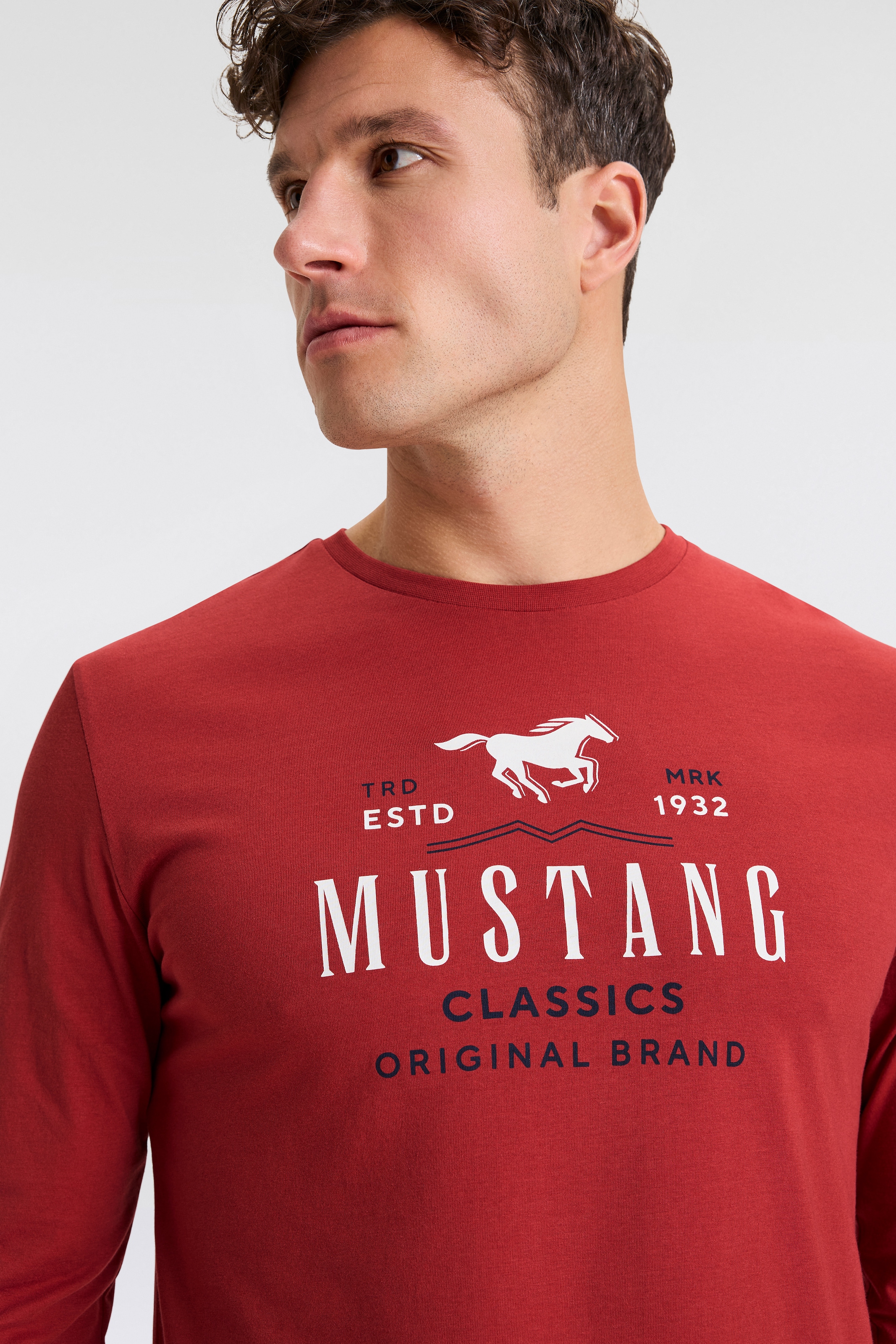 MUSTANG Langarmshirt »Style Adrian«