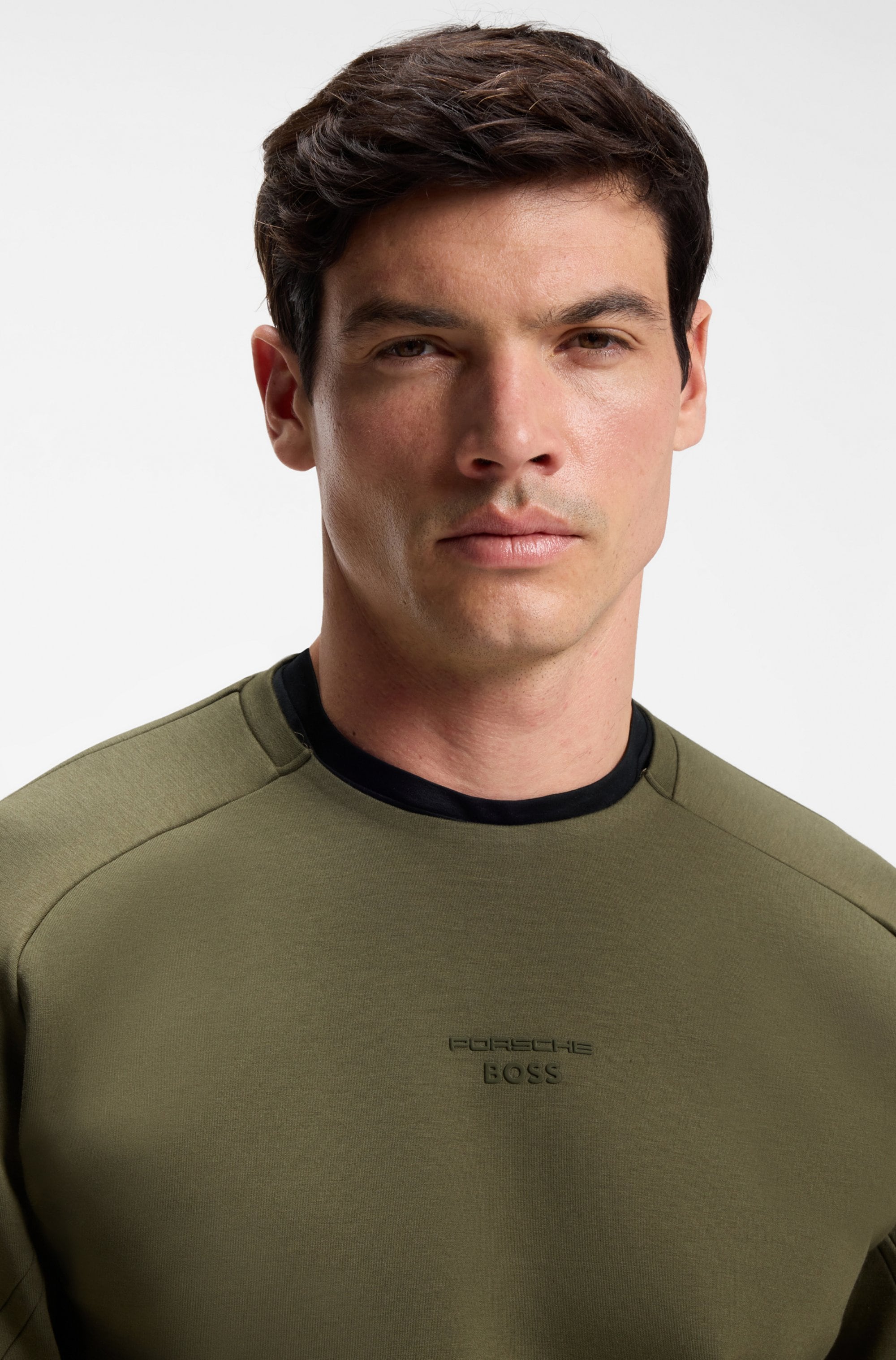 BOSS GREEN Sweatshirt »Porsche Spirit 70 Capsule Collection«, Premium Herrenmode Innovative Geruchskontroll-Technologie HEIQ MINT
