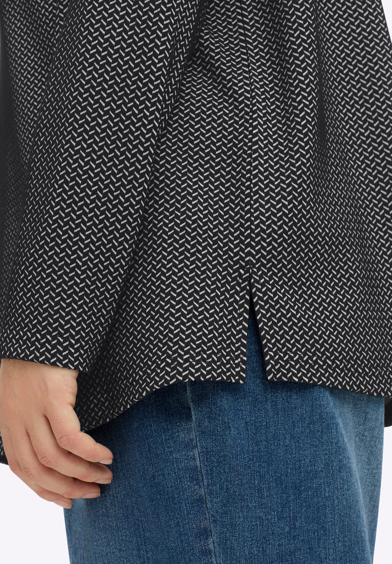 Sheego Sweatshirt »Sweatshirt Sweatshirt mit Fischgrät-Jacquardmuster«
