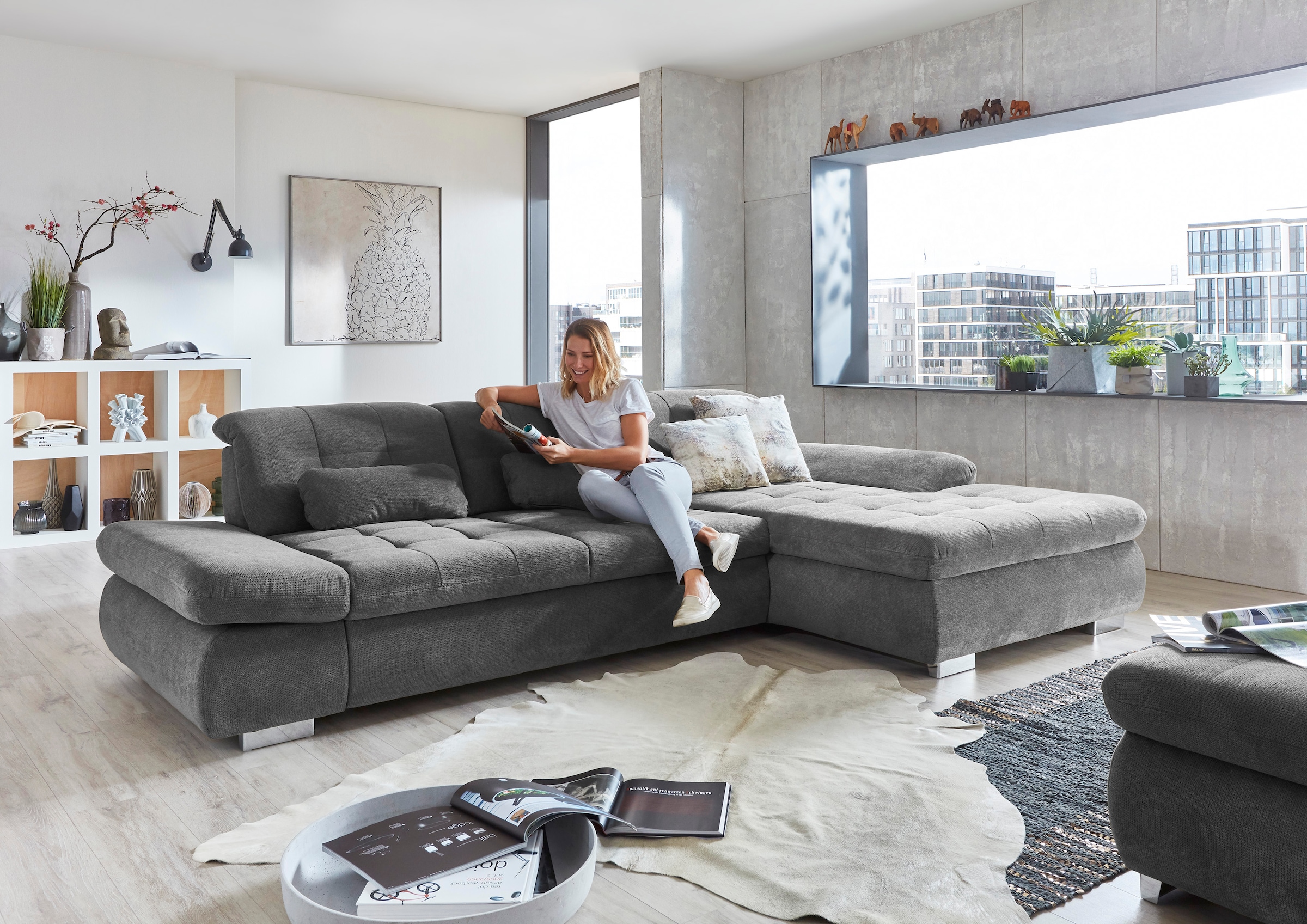 Die PlanBar Ecksofa »MP-IN17004 L-Form«, wahlweise mit Bettfunktion, Sitztiefen- und Kopfteilverstellung