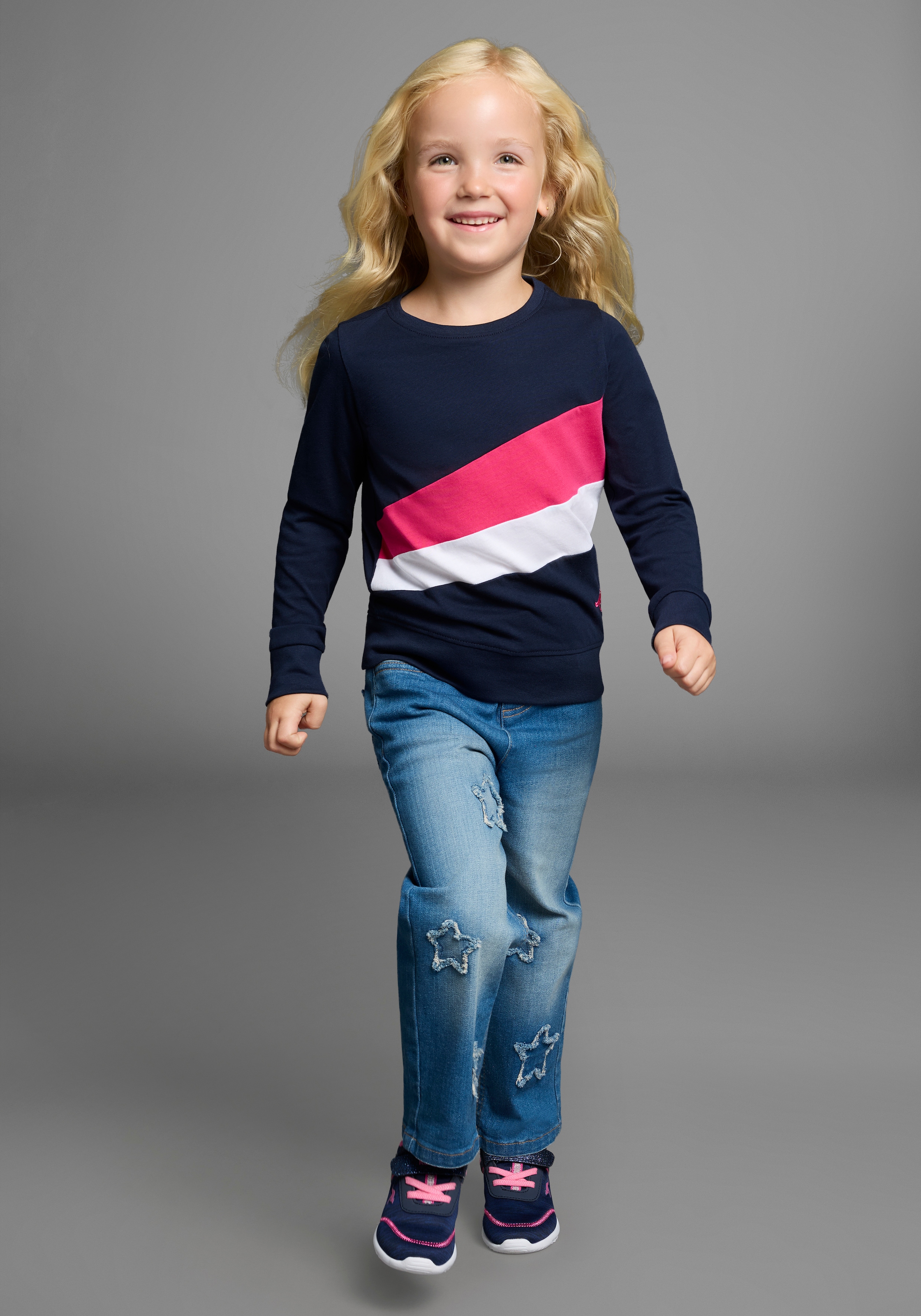 KangaROOS Langarmshirt »mit Einsätzen für kleine Mädchen« Shirt mit modischen Einsätzen und Logo-Stickerei