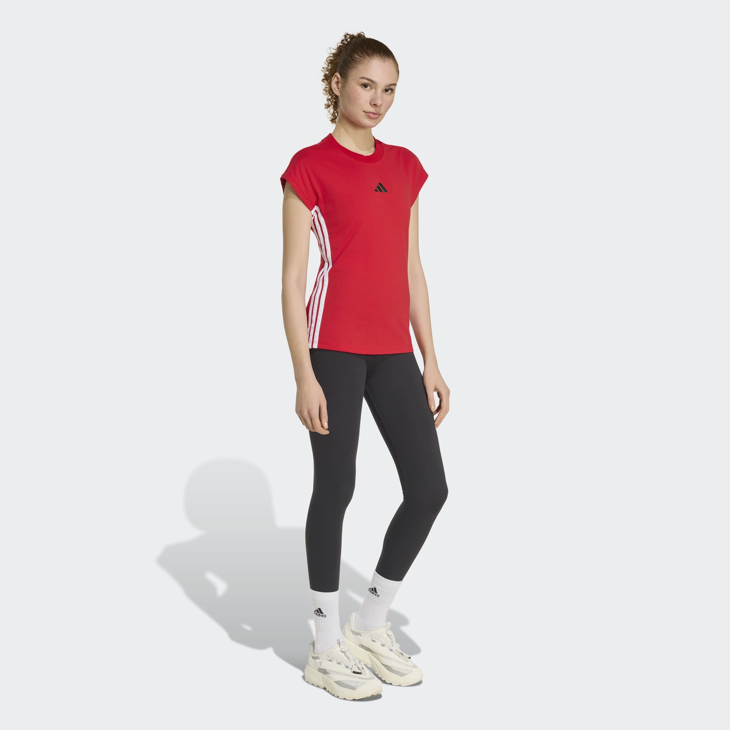 adidas Sportswear T-Shirt »W 3S SJ T WC« mit sportlichem Stil, ohne Verschluss, in normaler Länge