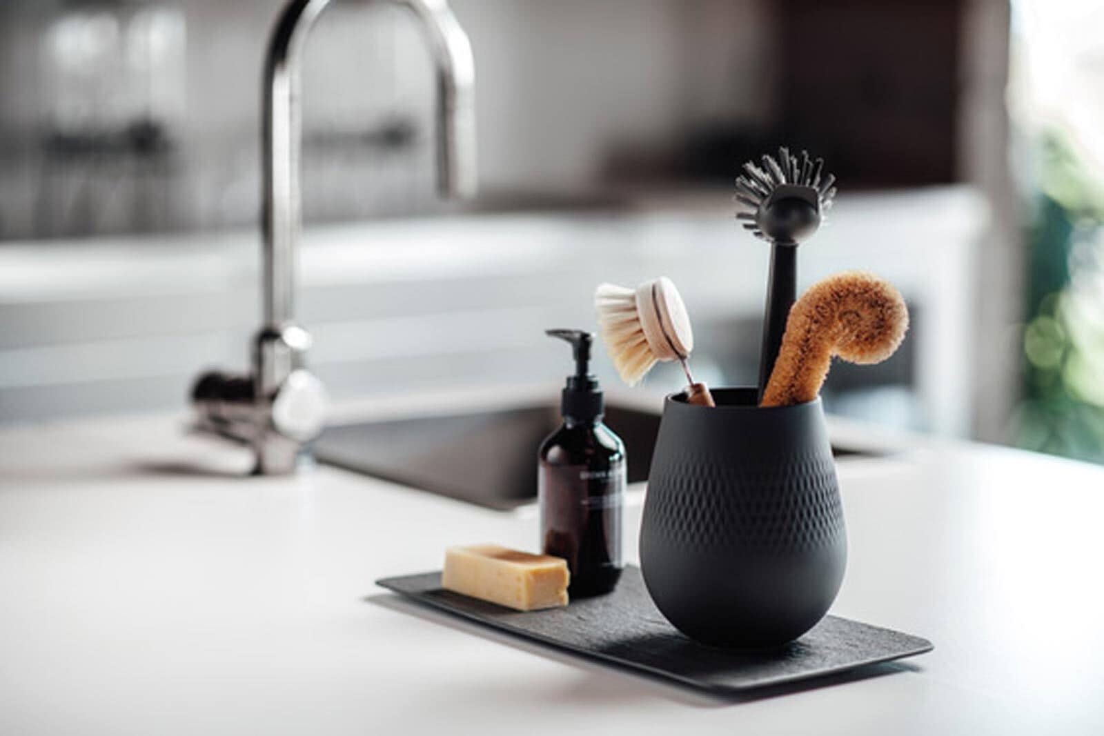 Villeroy & Boch Servierplatte »Servierplatte Manufacture Rock 35 cm schwarz«