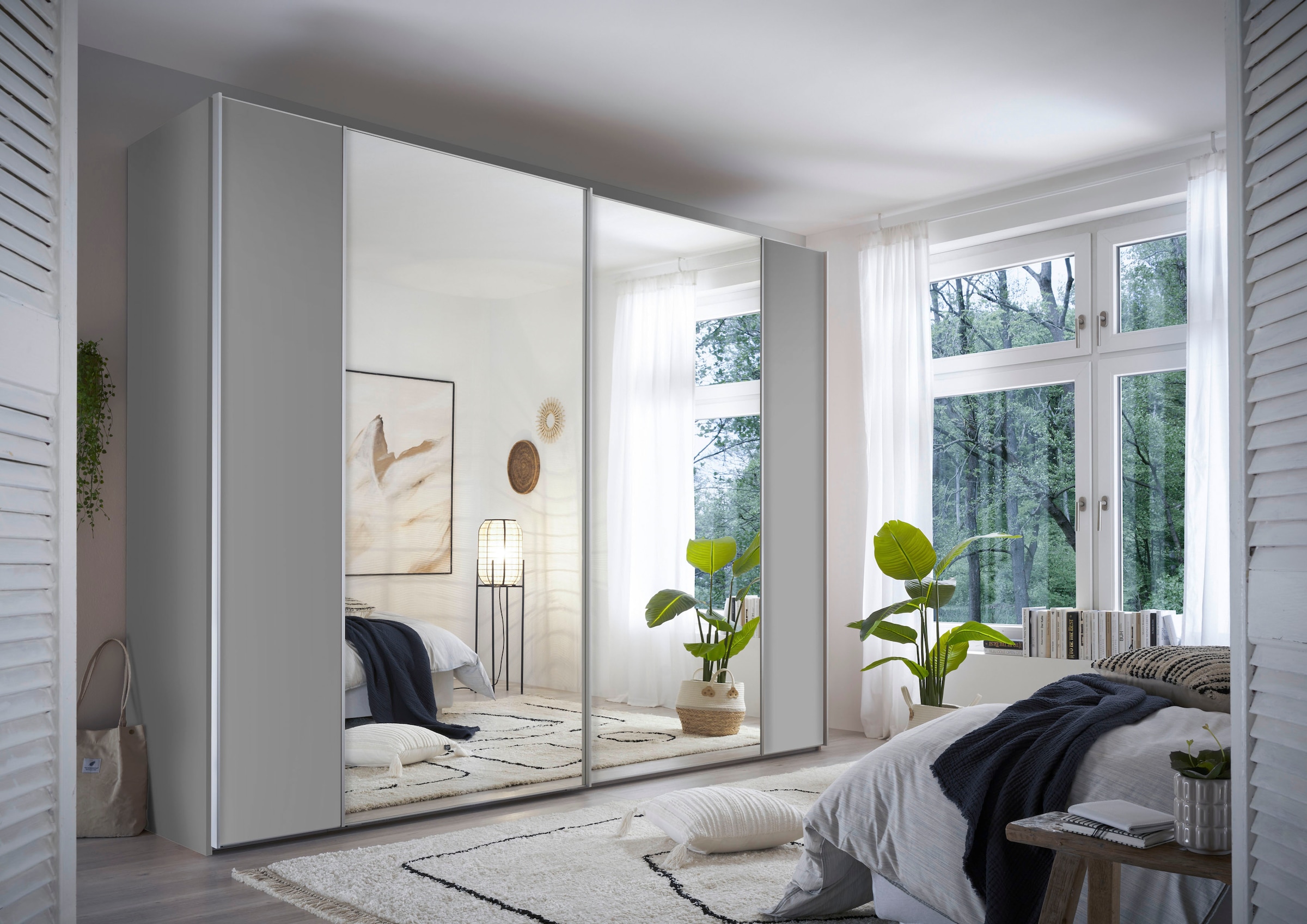 STAUD Schwebetürenschrank »Sonett 120, Made in Germany« mit vier verschiedenen Ausstattungsvarianten