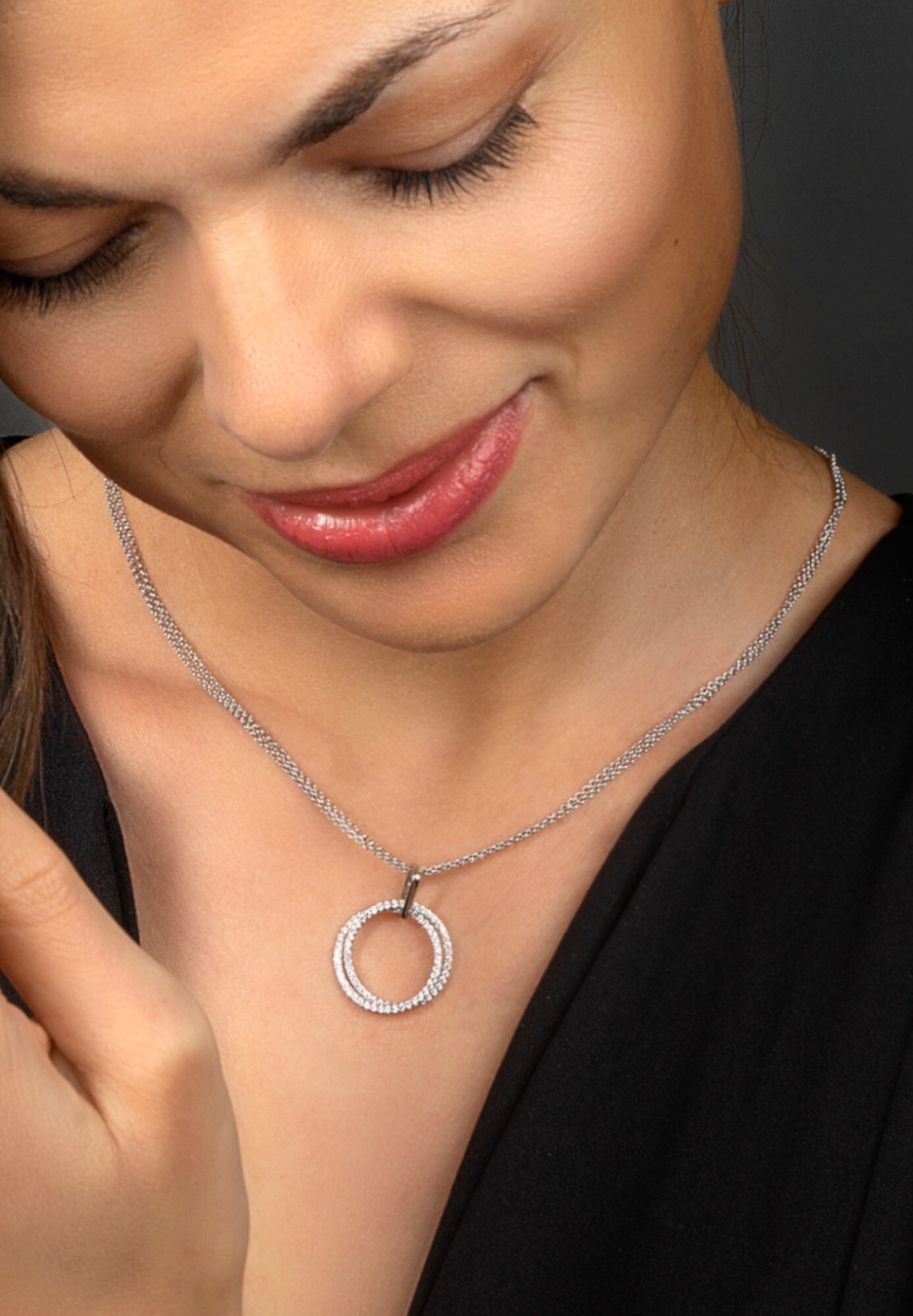ONE ELEMENT Kettenanhänger »Zirkonia Kreis Anhänger aus 925 Silber«