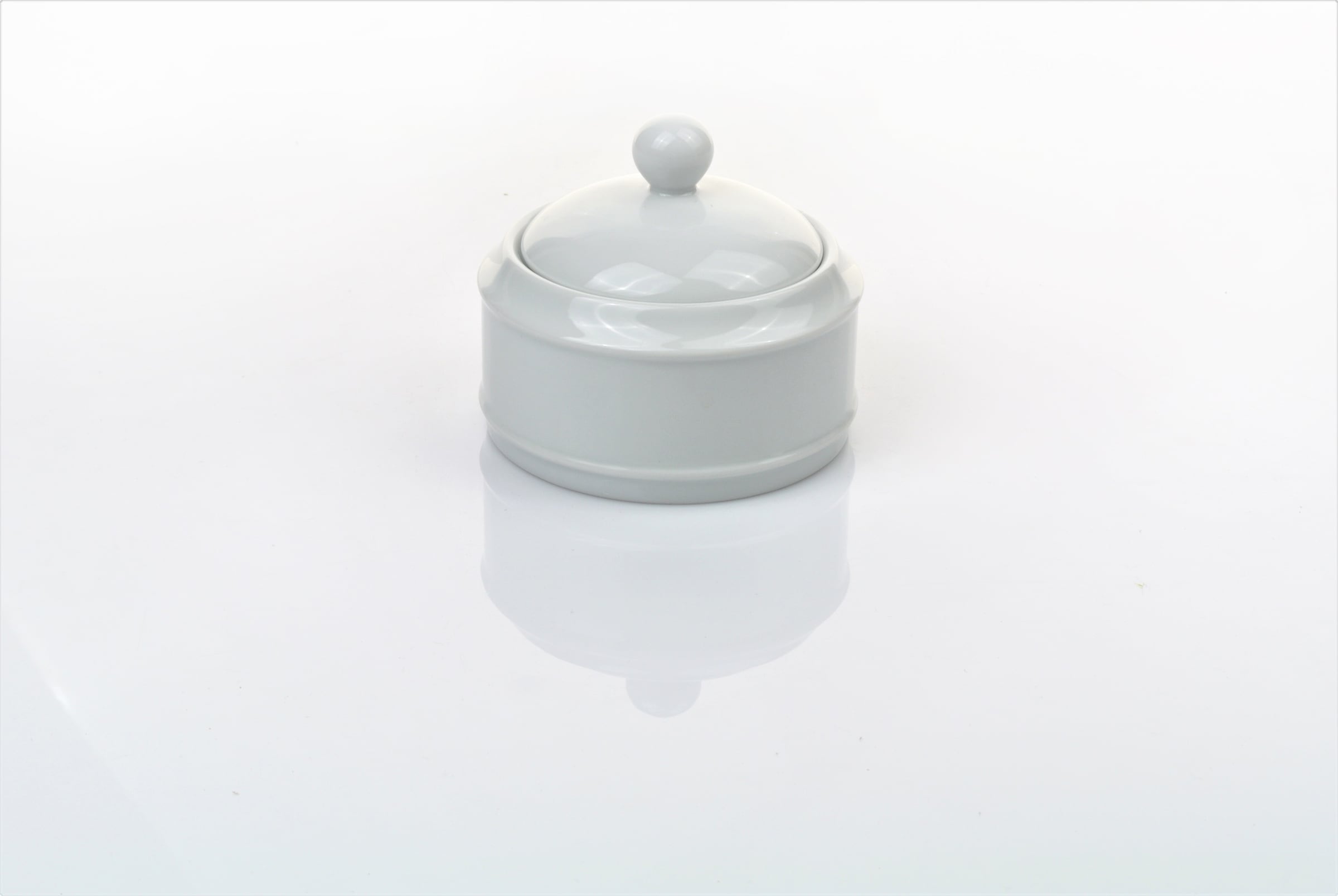 Retsch Arzberg Milch- und Zuckerset »HEIKE WEISS, Geschirr-Set, 2-tlg. für Kaffee & Tee, Porzellan, rund« für Kaffee- und Teeliebhaber, edles Set aus Milchkännchen & Zuckerdose