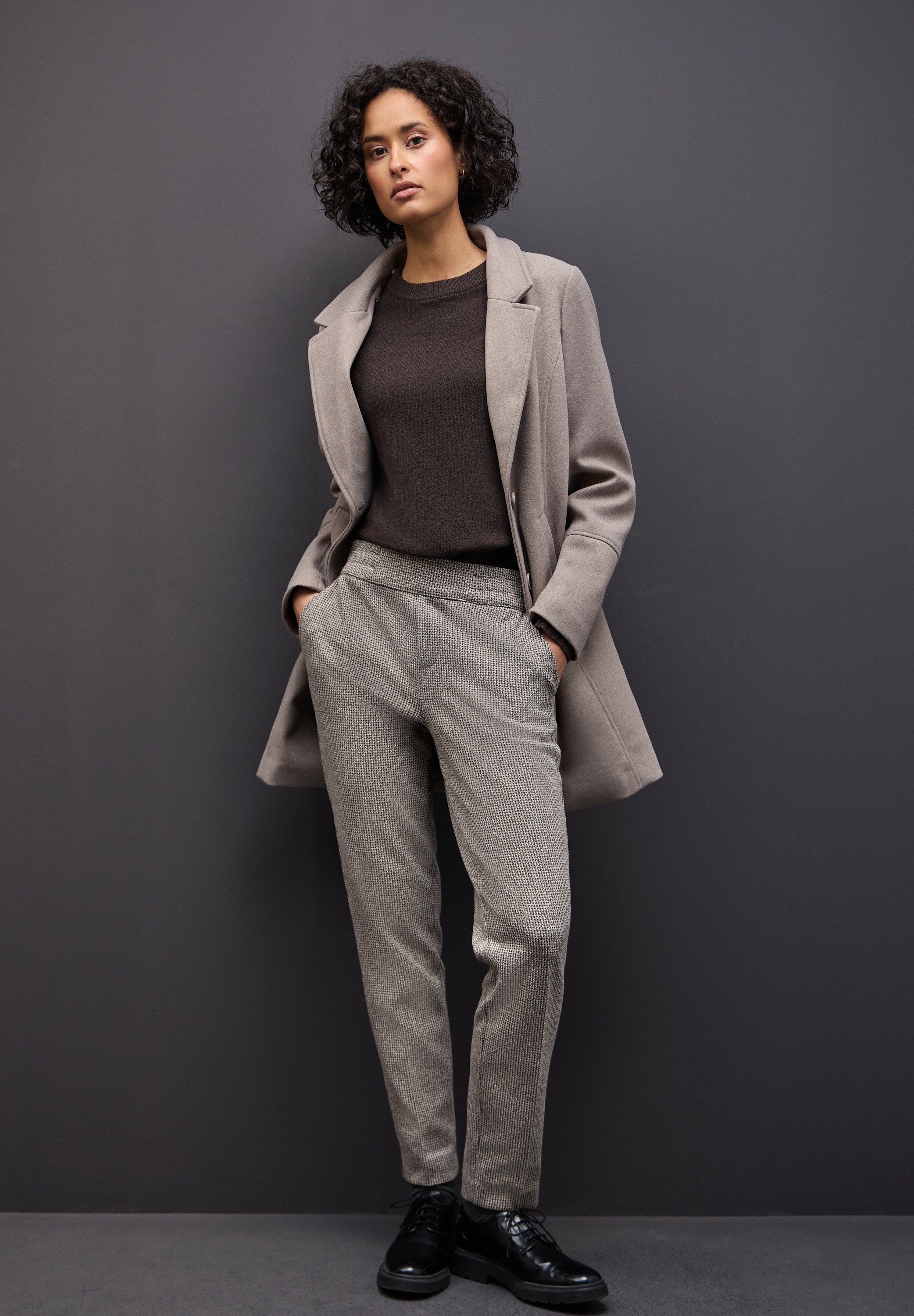 STREET ONE Stoffhose »Style Bonny«  mit elastischem Bund