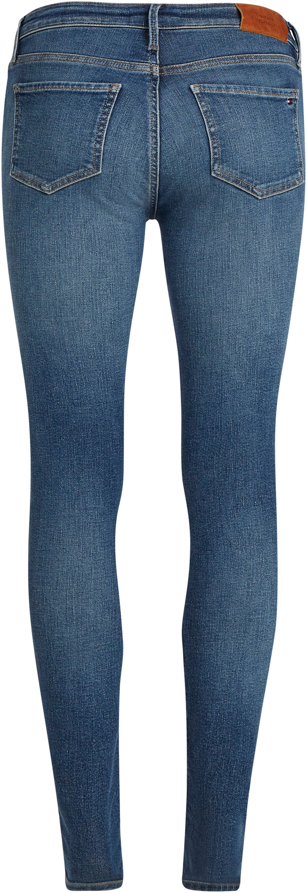 Tommy Hilfiger Skinny-fit-Jeans »COMO SKINNY RW BLACK«, mit Tommy Hilfiger Logo-Badge