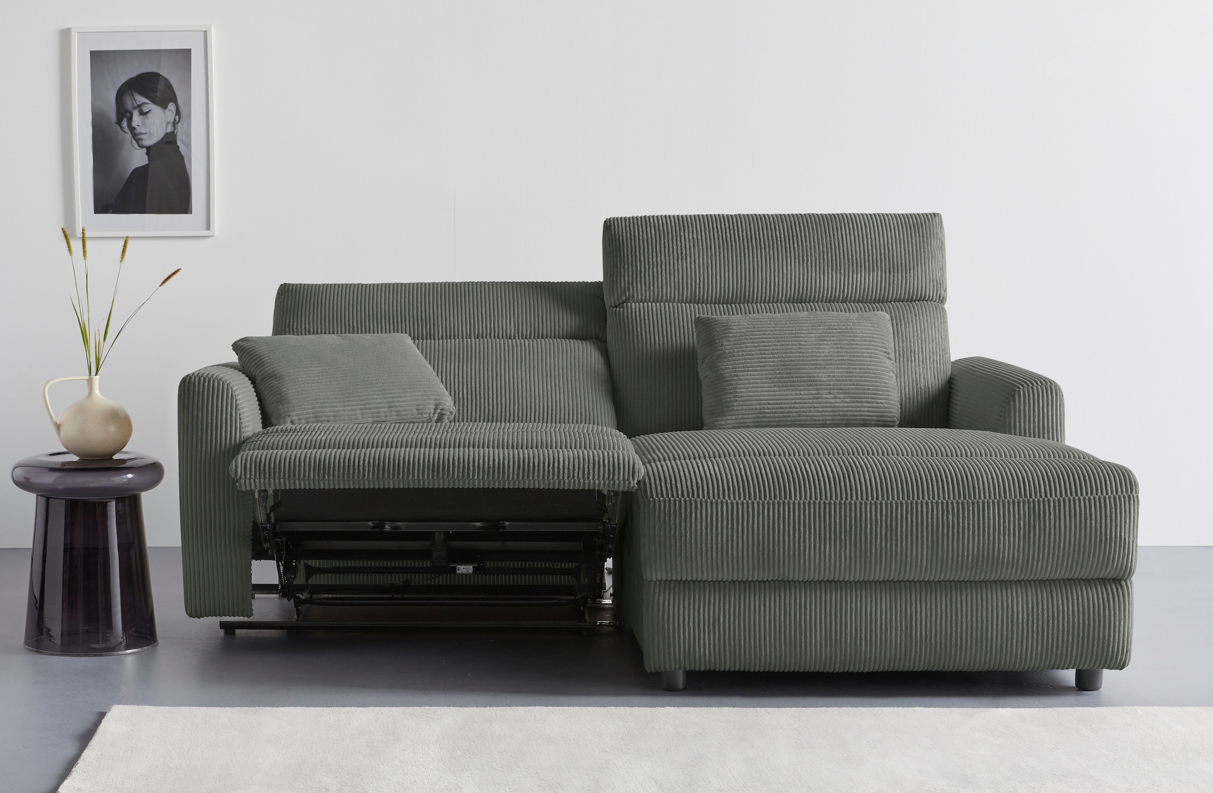 INOSIGN Ecksofa »JENNA, L-Form, 209cm, manuelle u. elektrische Funktion, mit USB A/C,«, Liegefunktion 105°-150°, Federkern, Cord