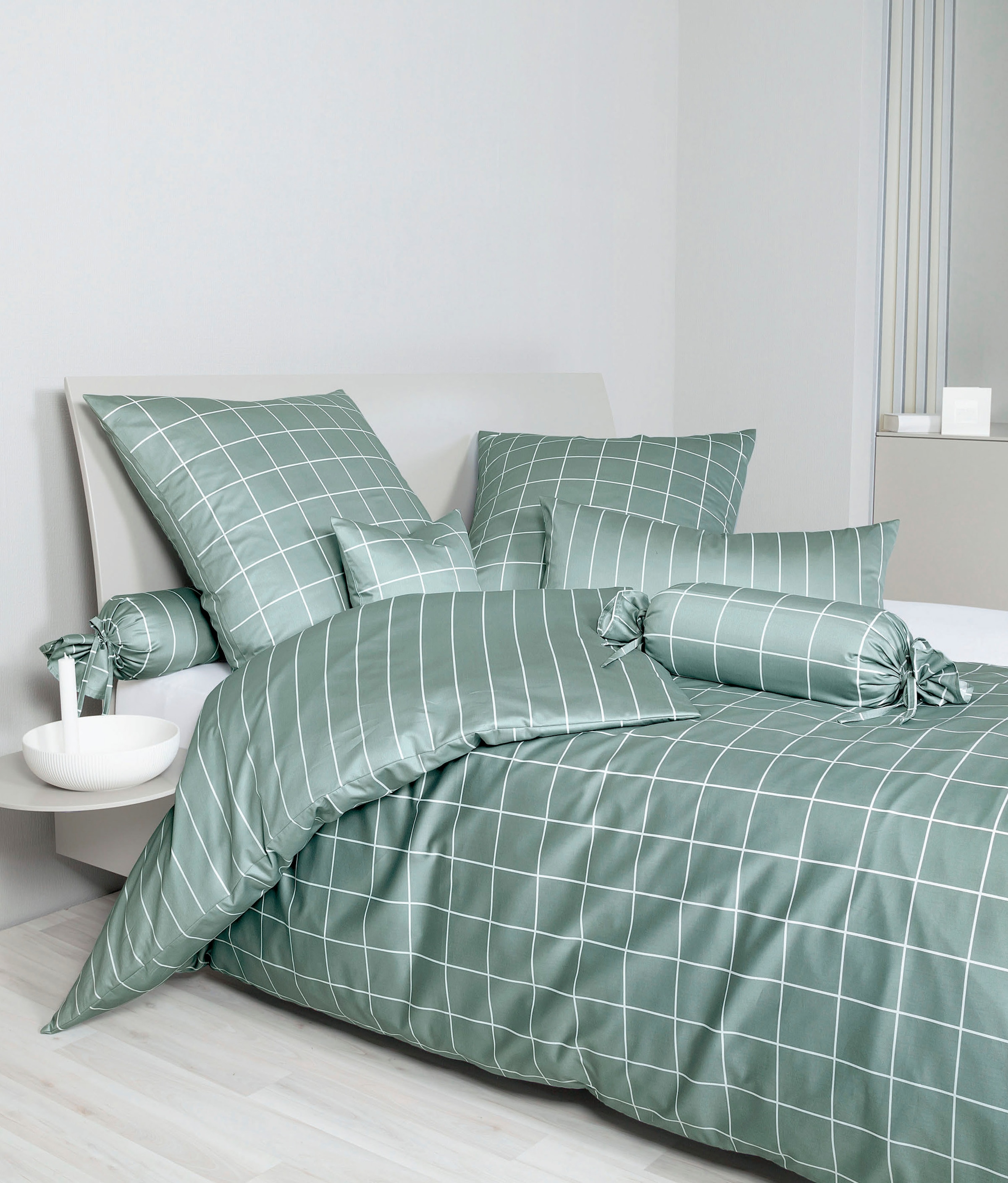 Janine Kissenbezug »modernclassic 39025, Mako-Satin aus 100% Baumwolle«, (2 St.), mit Reißverschluss, in Gr. 40x80 oder 80x80 cm, mit Karos und Streifen